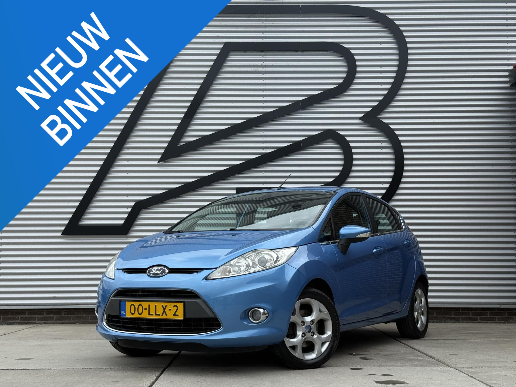 Ford Fiesta 1.4 Titanium 2010 - voorkant