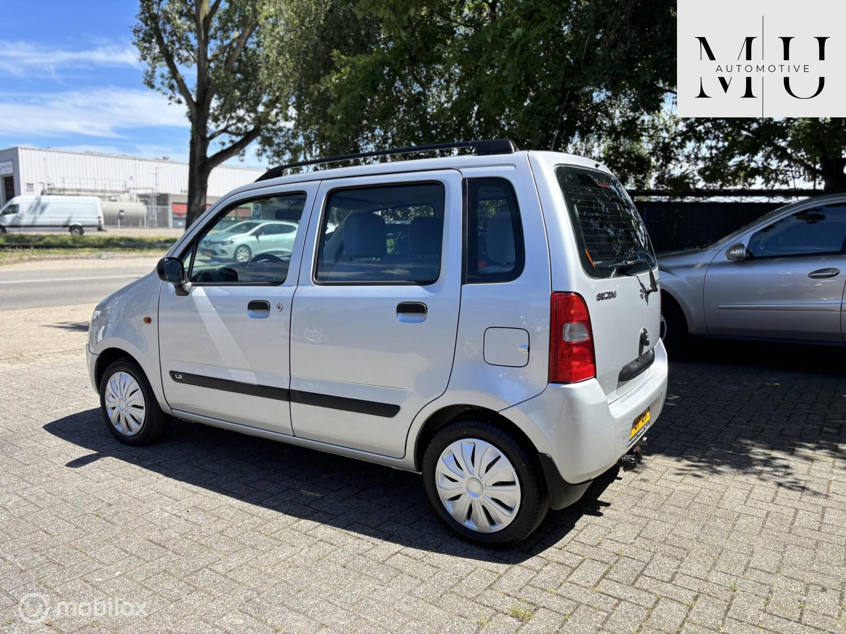 Foto van Suzuki Wagon R