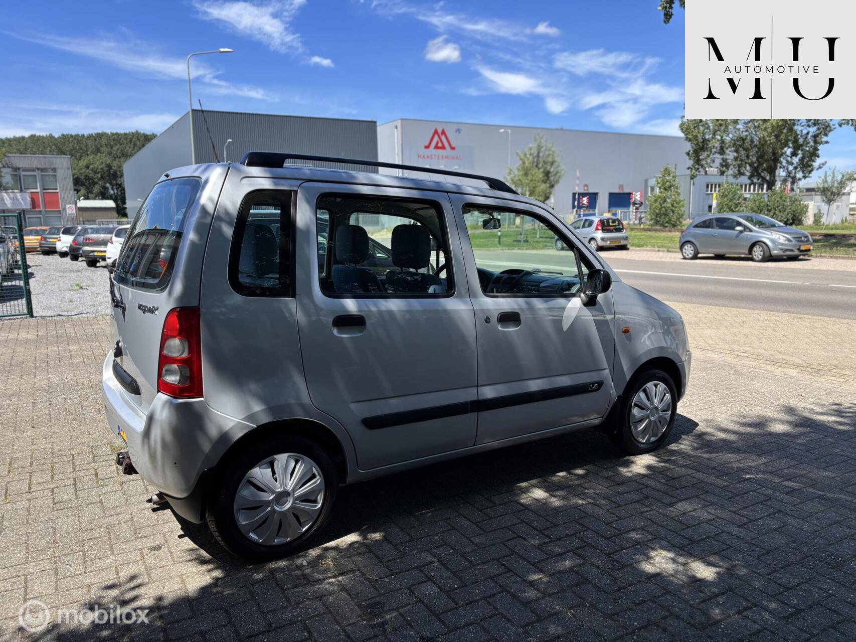 Foto van Suzuki Wagon R