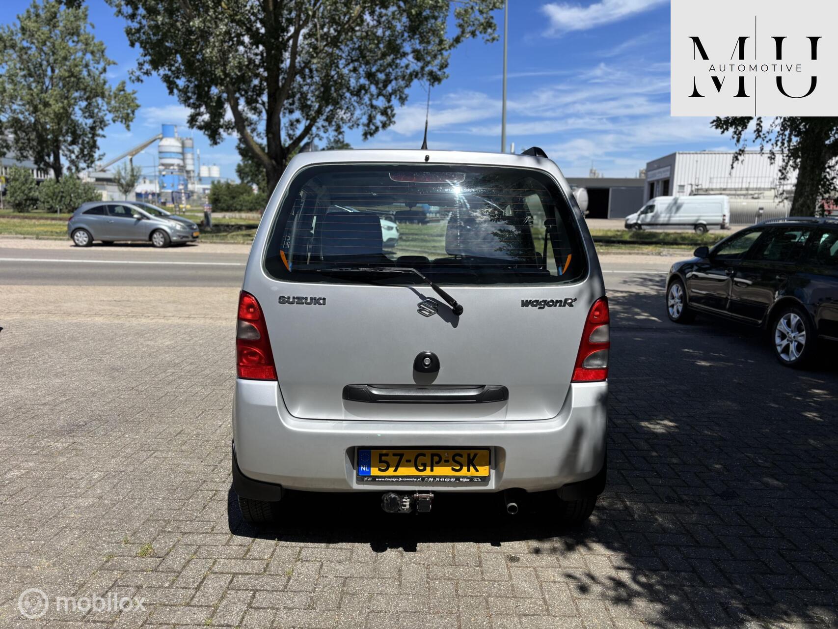 Foto van Suzuki Wagon R