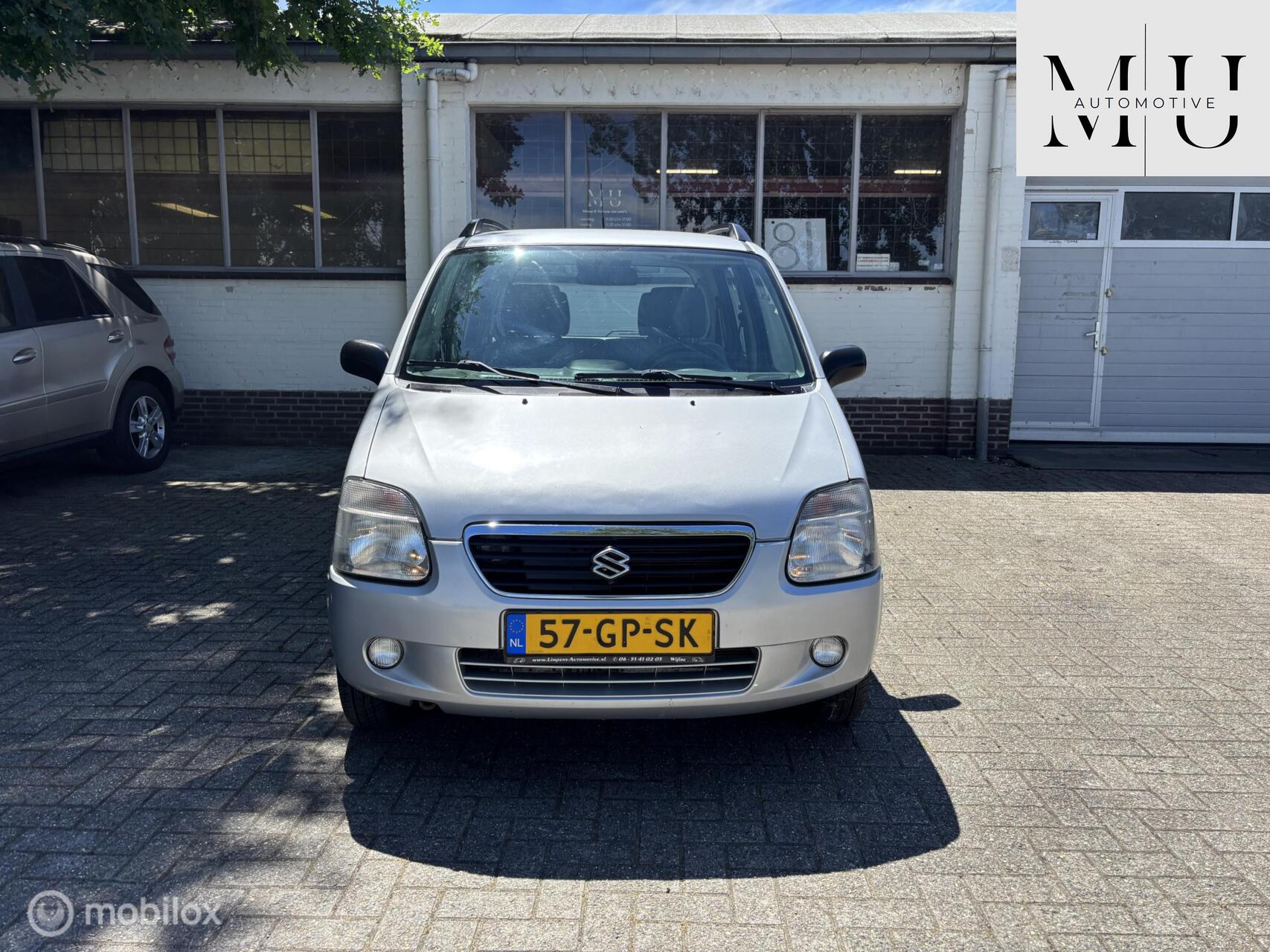 Foto van Suzuki Wagon R