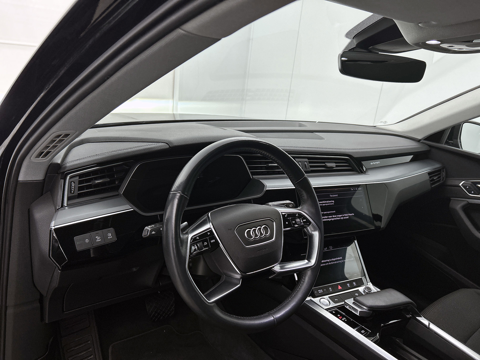 Foto van Audi Audi E-tron