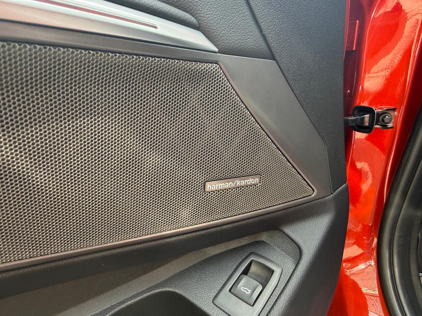 Foto van BMW 330i