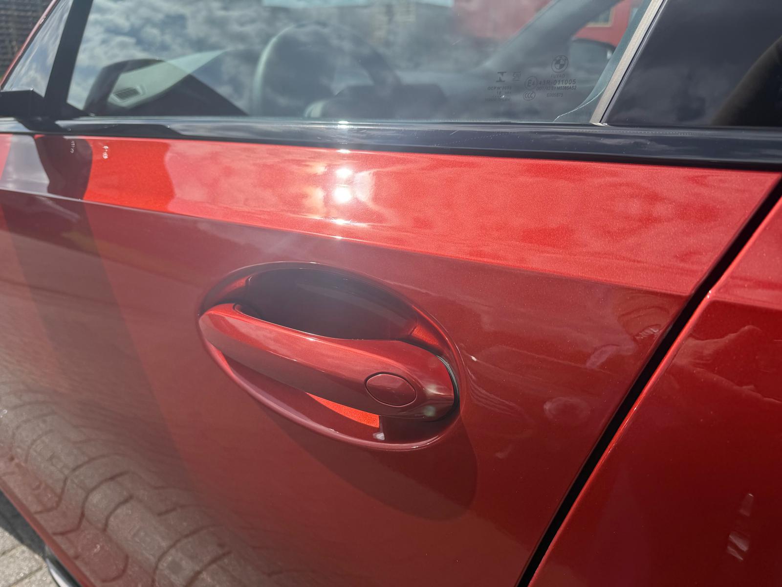Foto van BMW 330i