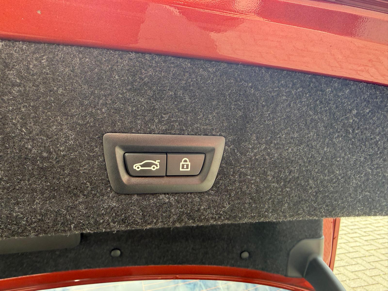 Foto van BMW 330i