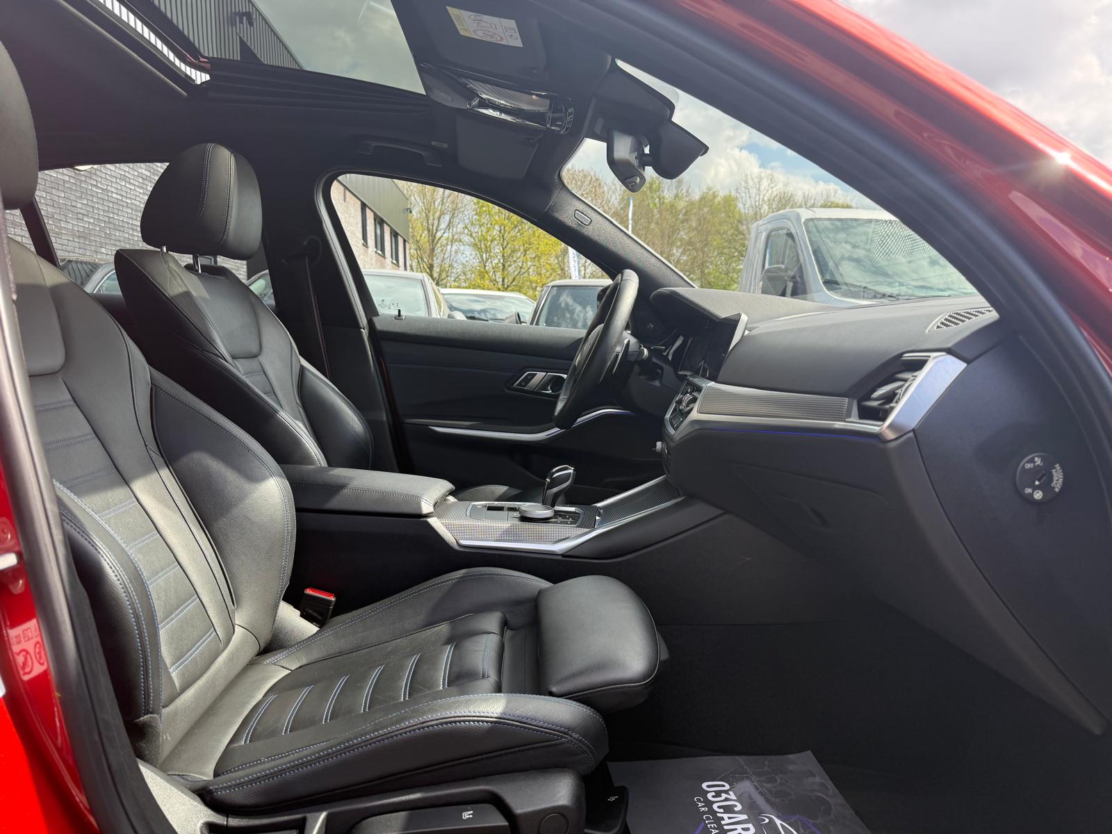 Foto van BMW 330i