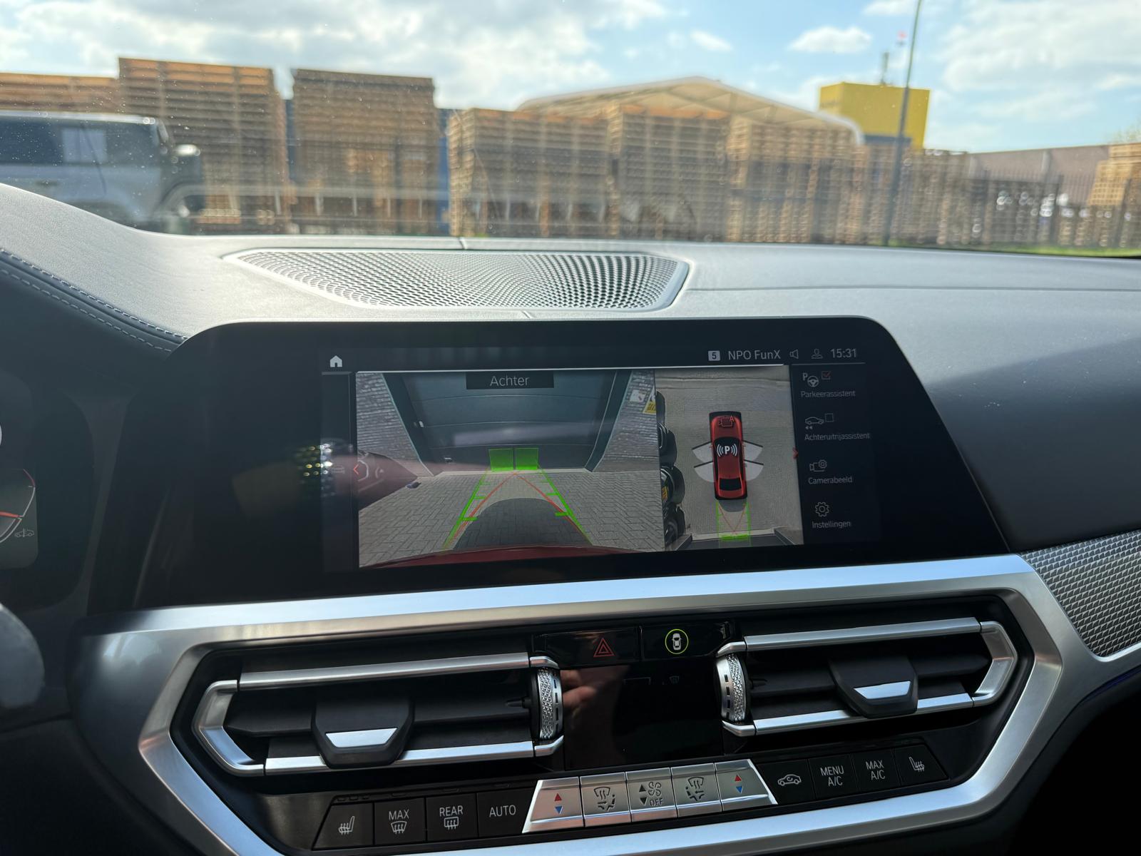 Foto van BMW 330i