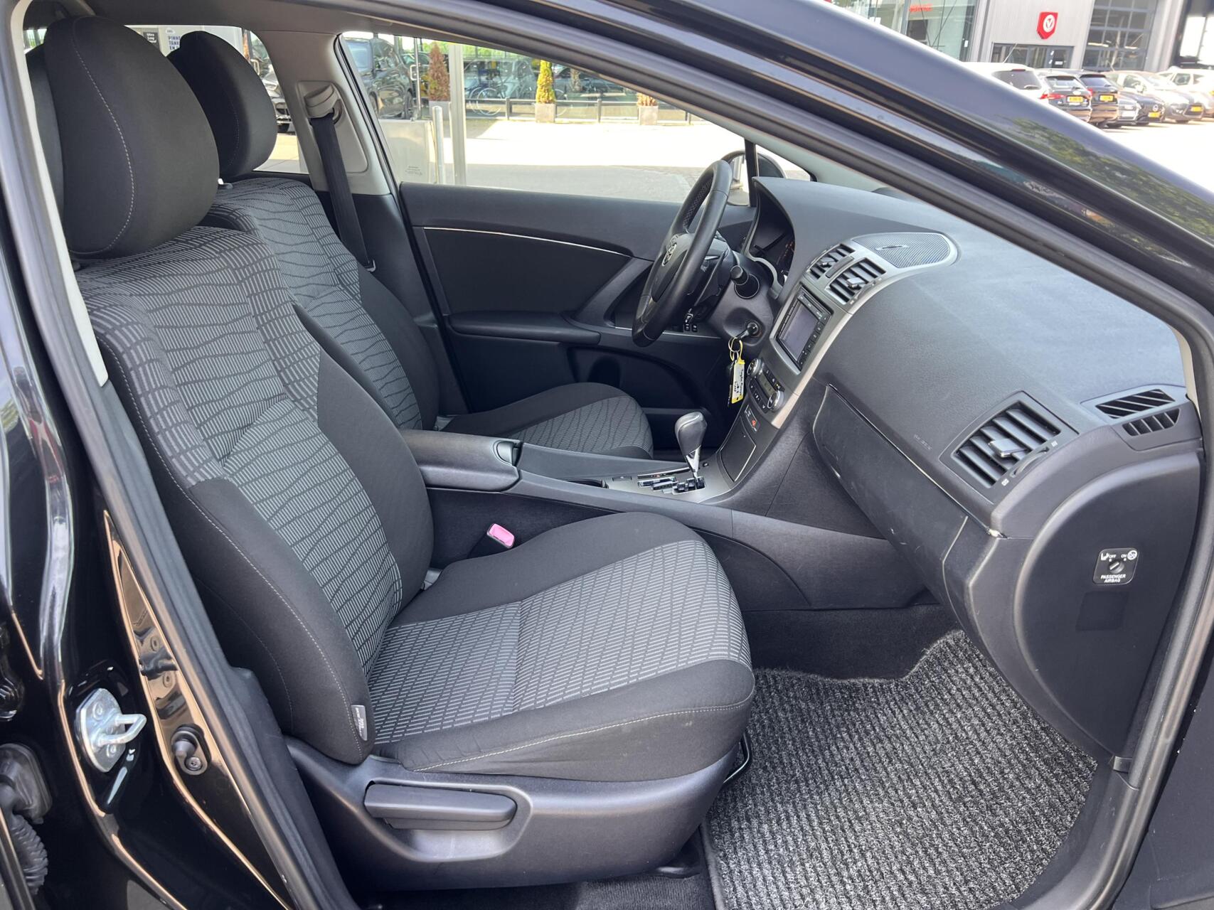 Foto van Toyota Toyota Avensis