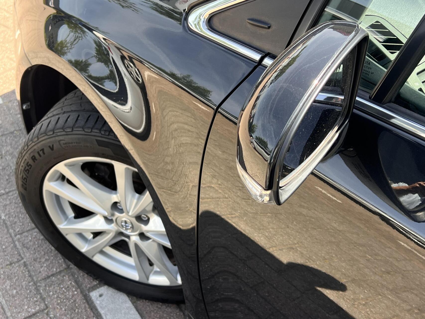 Foto van Toyota Toyota Avensis