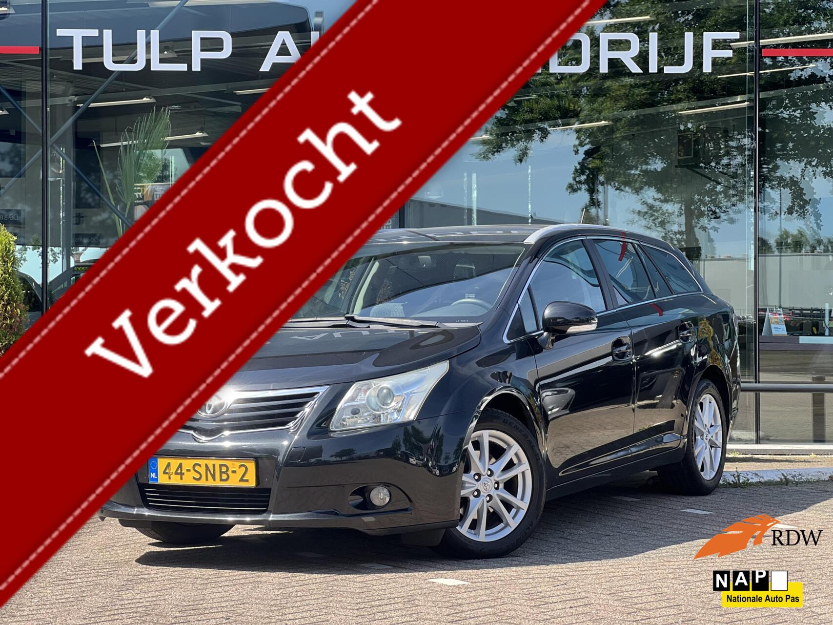 Toyota Toyota Avensis 2.0 VVTi Dynamic Business Automaat Topstaat! 2012 - voorkant