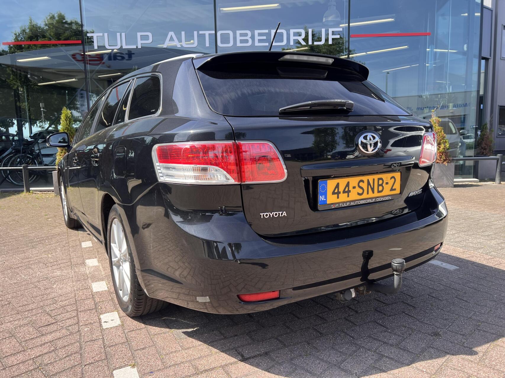 Foto van Toyota Toyota Avensis