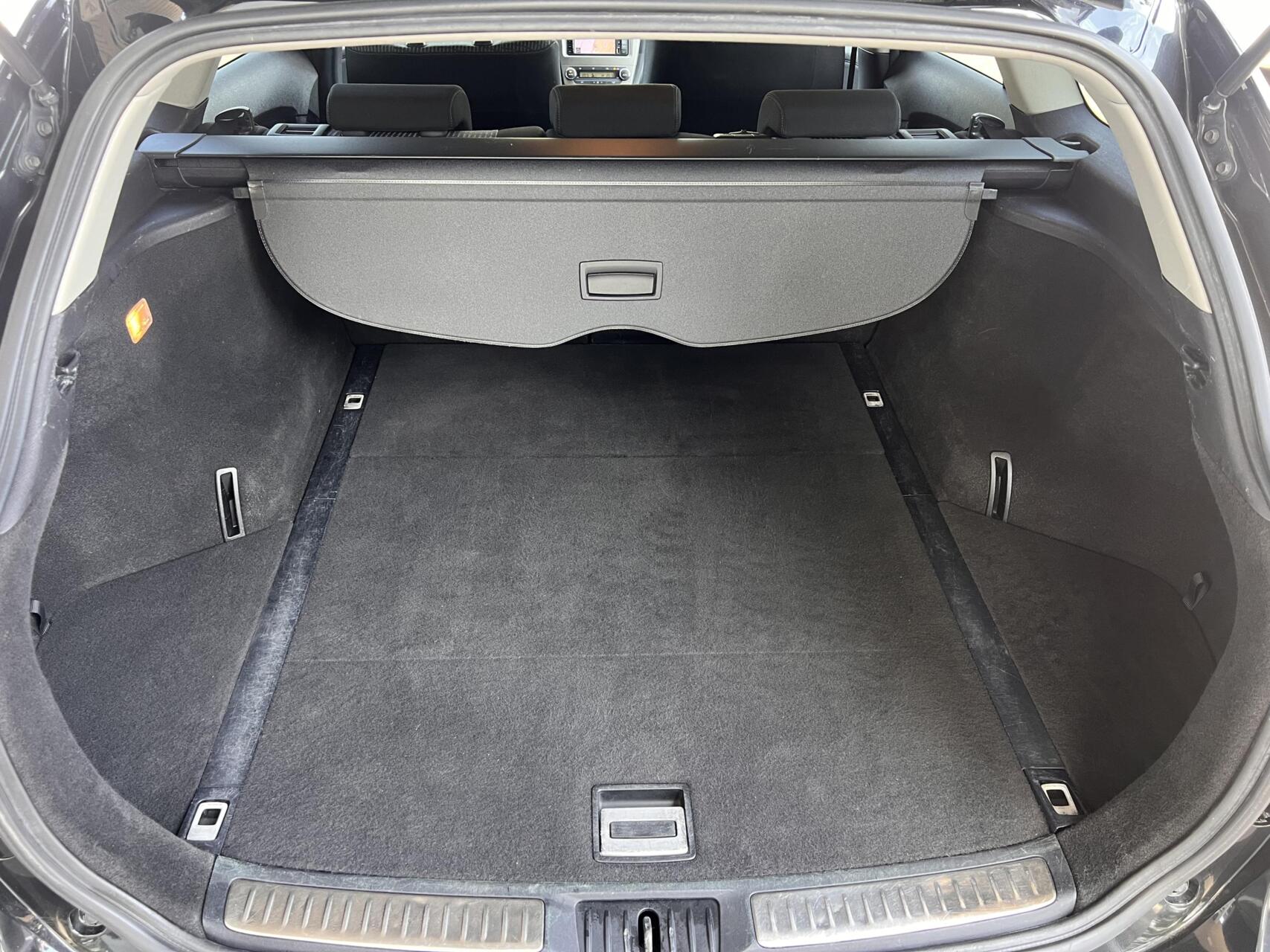Foto van Toyota Toyota Avensis