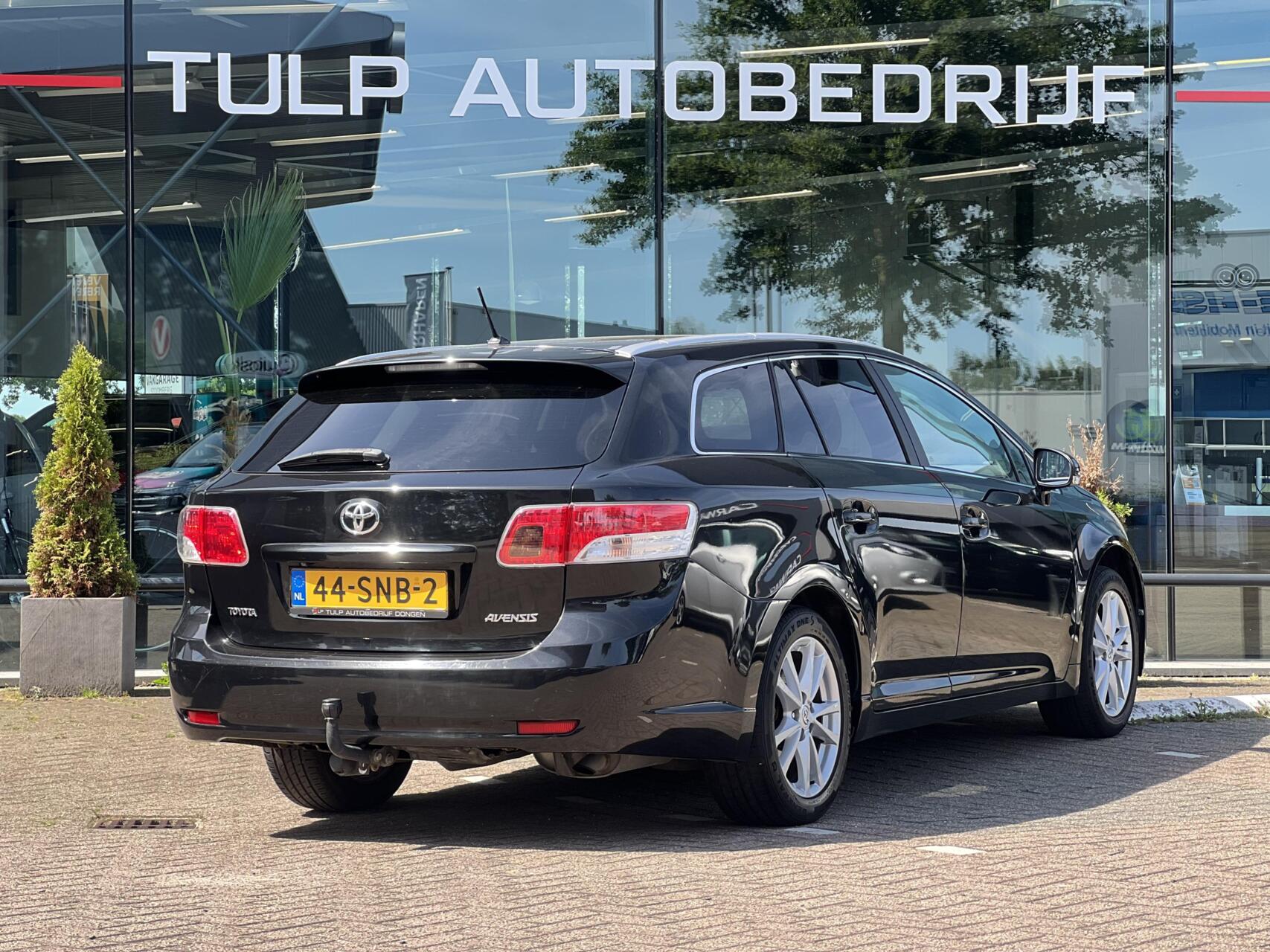 Foto van Toyota Toyota Avensis