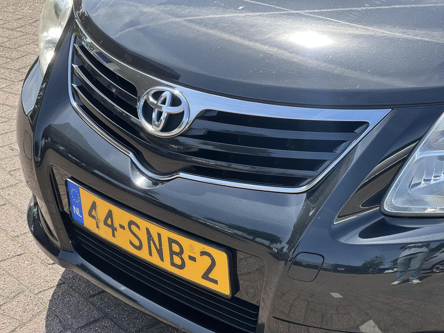 Foto van Toyota Toyota Avensis