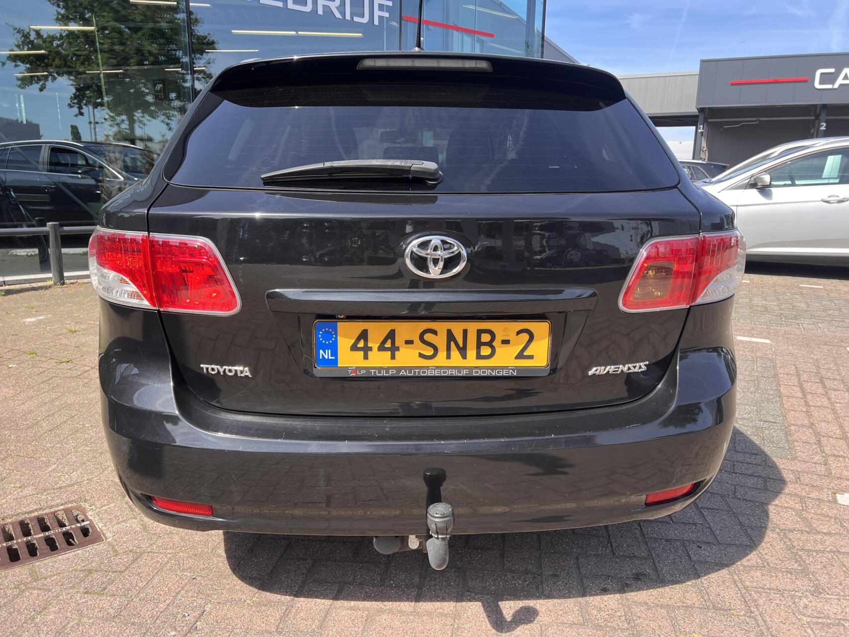 Foto van Toyota Toyota Avensis