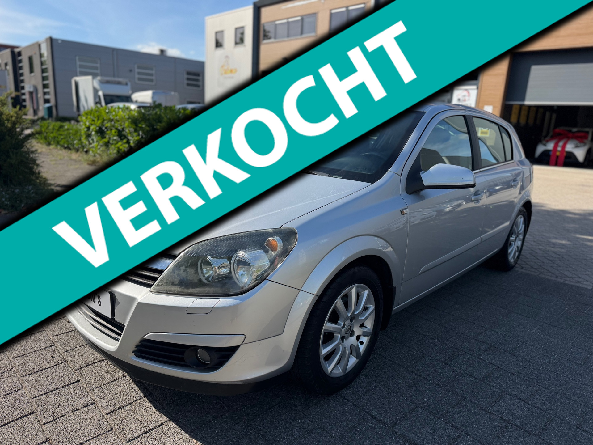 Opel Astra 1.6 Cosmo | Airco | Automaat | APK bij afleveren|NAP 2005 - voorkant