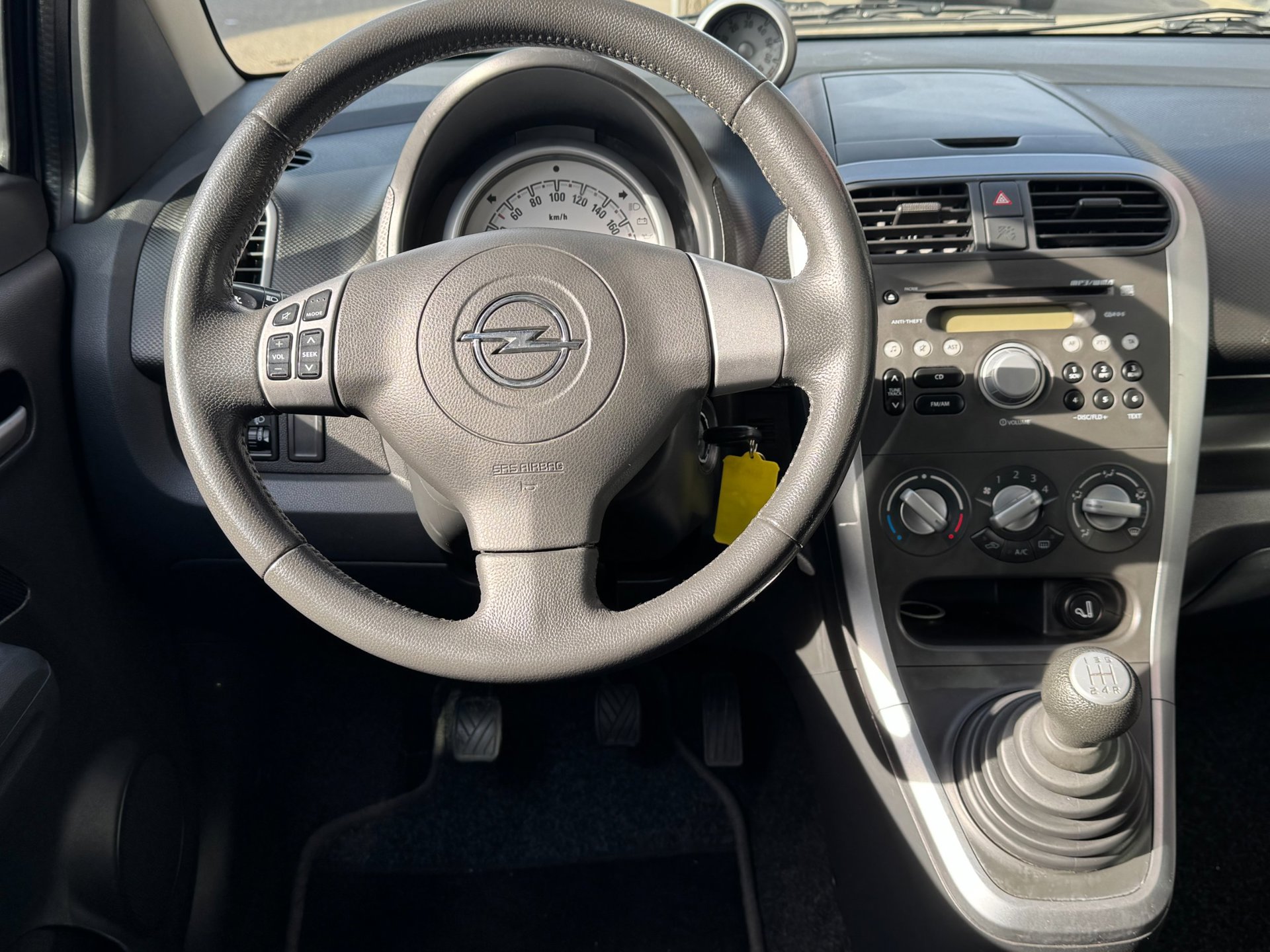 Foto van Opel Agila