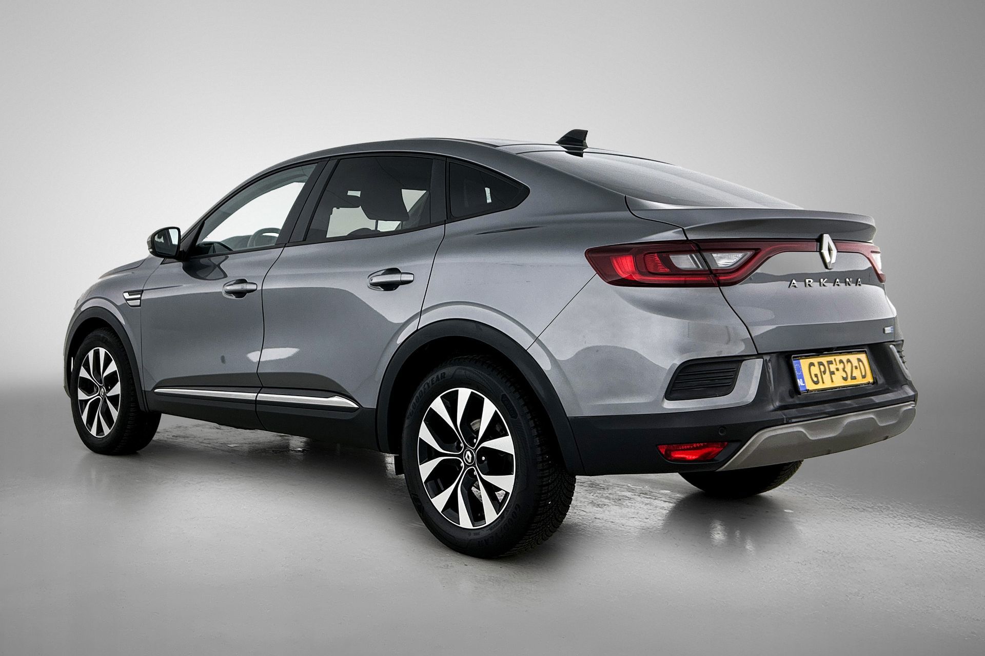 Foto van Renault Arkana E-tech