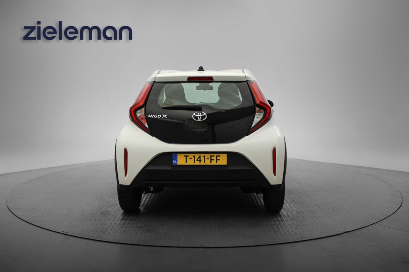 Foto van Toyota Toyota Aygo X