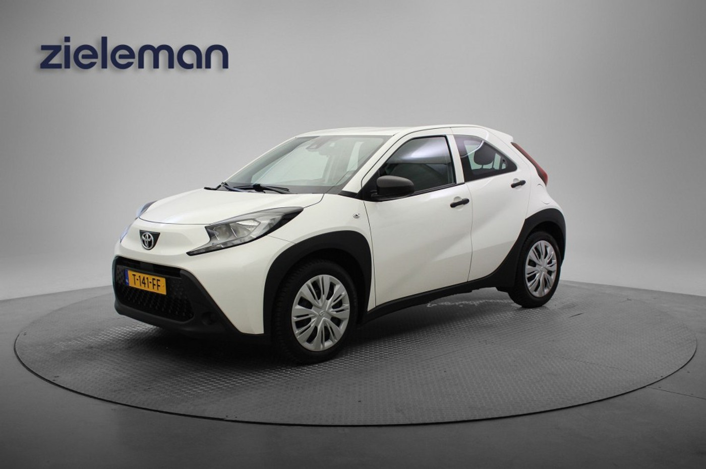 Foto van Toyota Toyota Aygo X