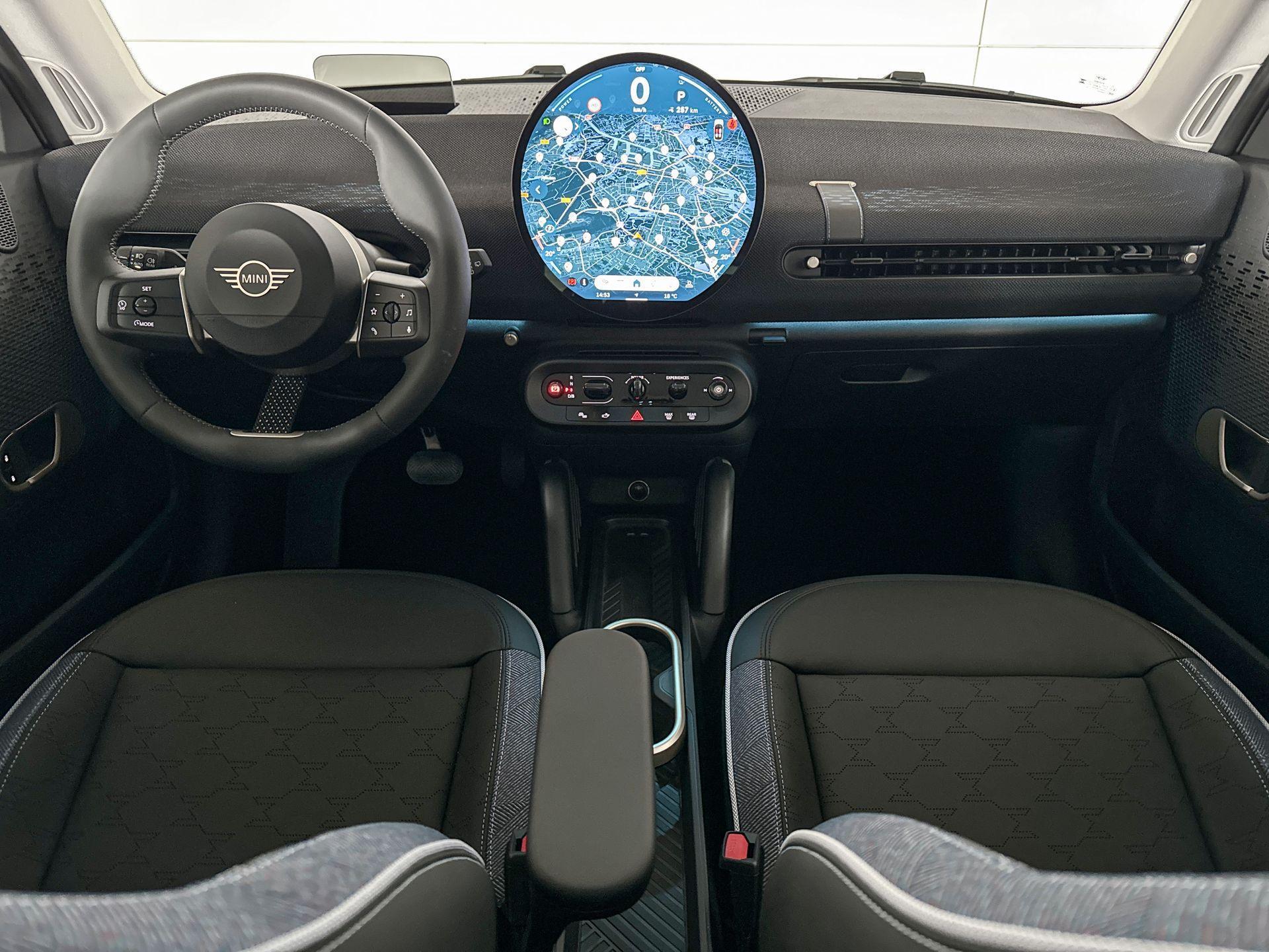Foto van Mini Cooper E