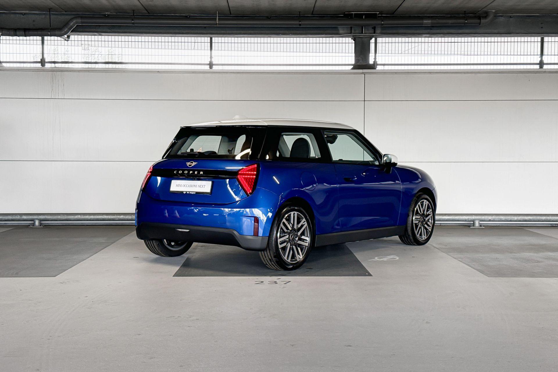Foto van Mini Cooper E