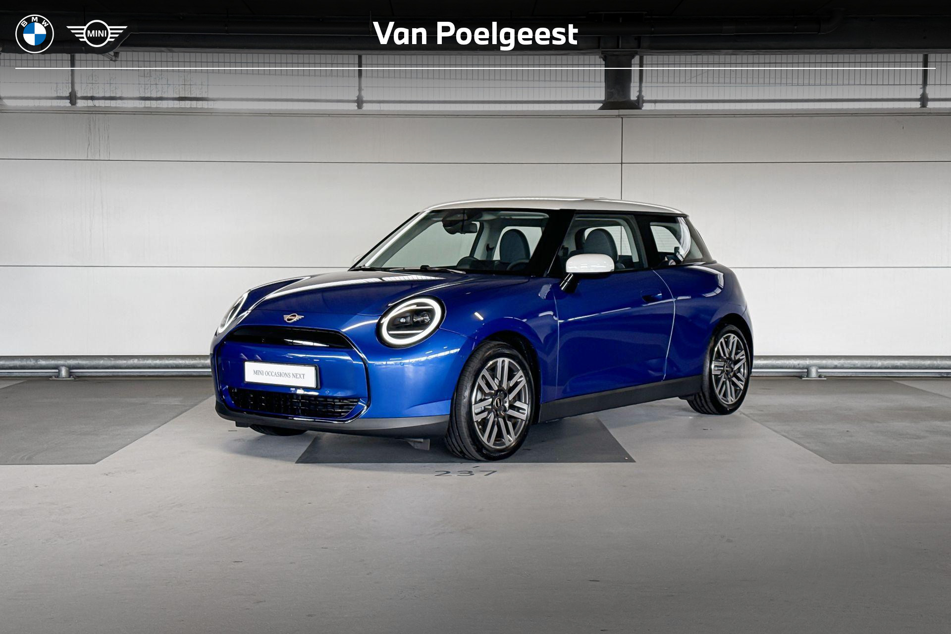 Mini Cooper E Cooper E Classic 2024 - voorkant