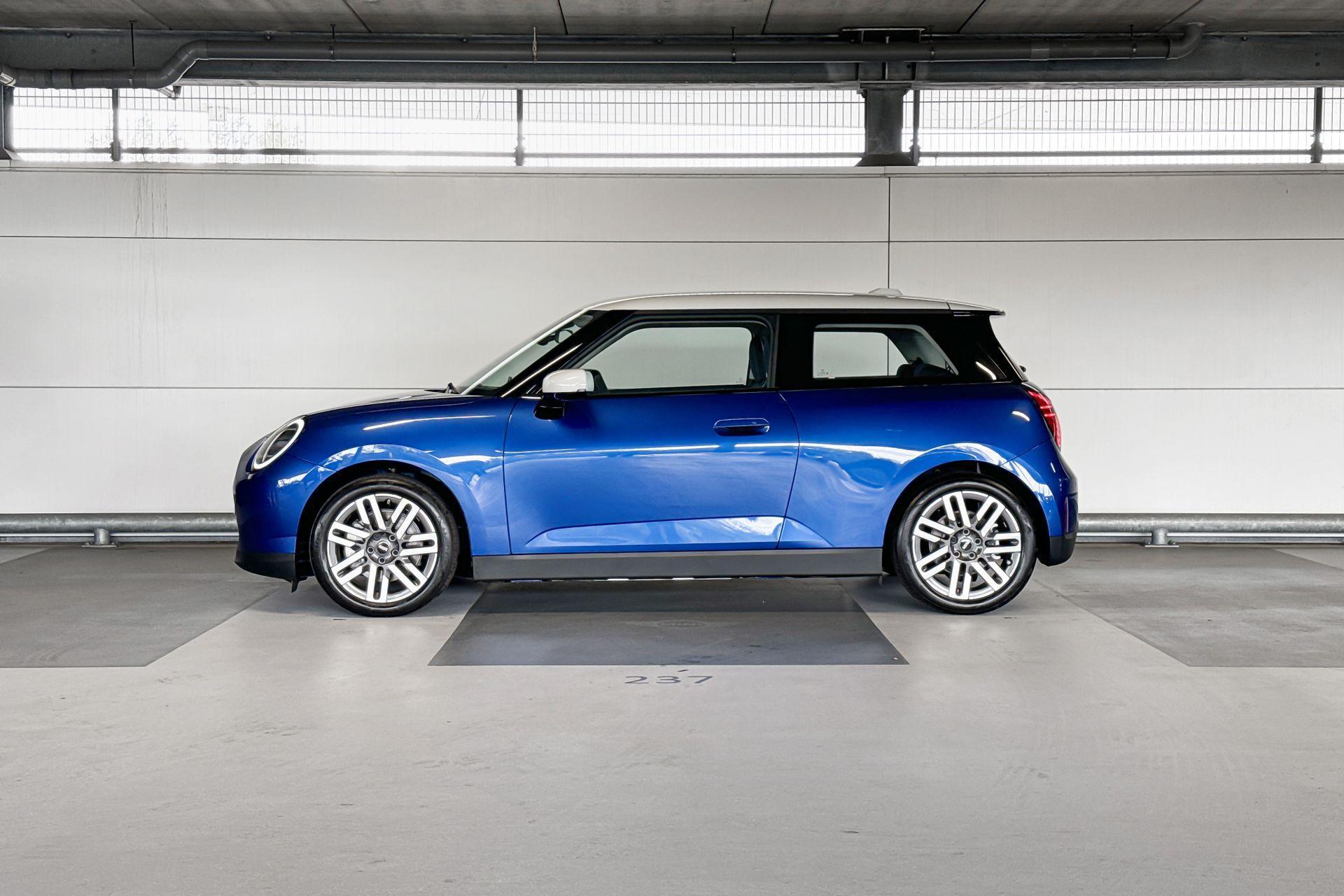 Foto van Mini Cooper E