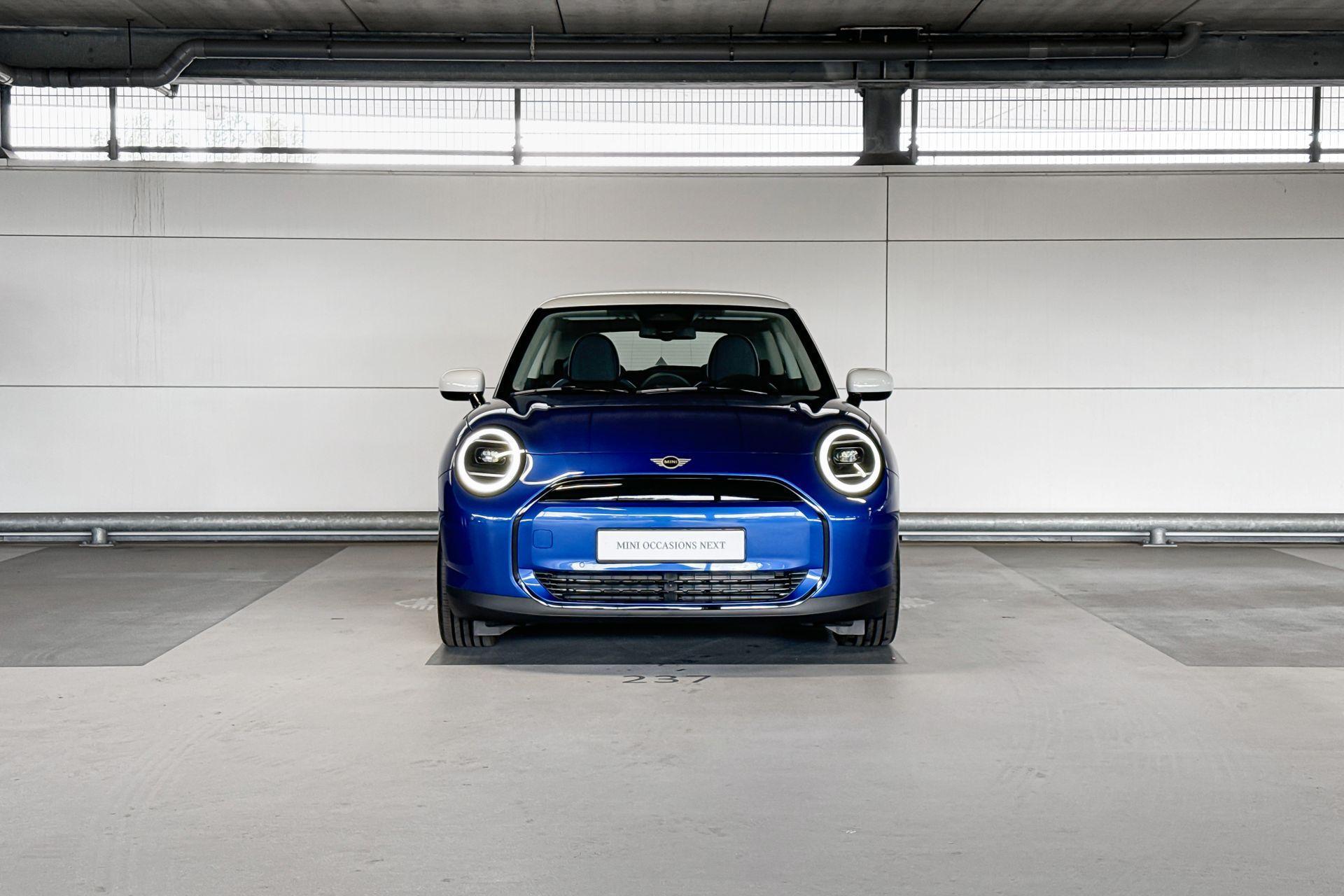 Foto van Mini Cooper E
