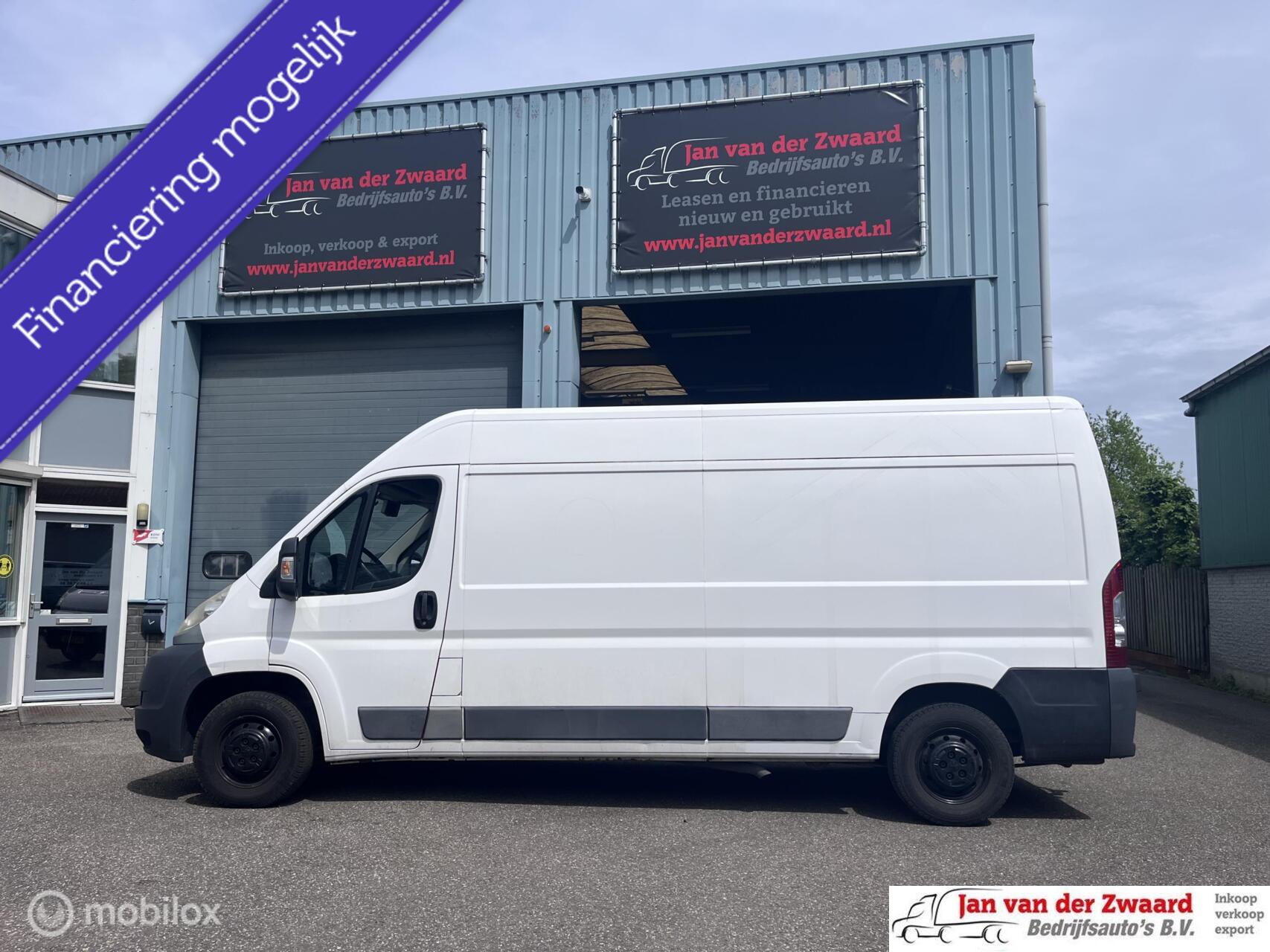 Peugeot Peugeot Boxer 333 2.2 HDI L3H2 Profit+ 2012 - voorkant