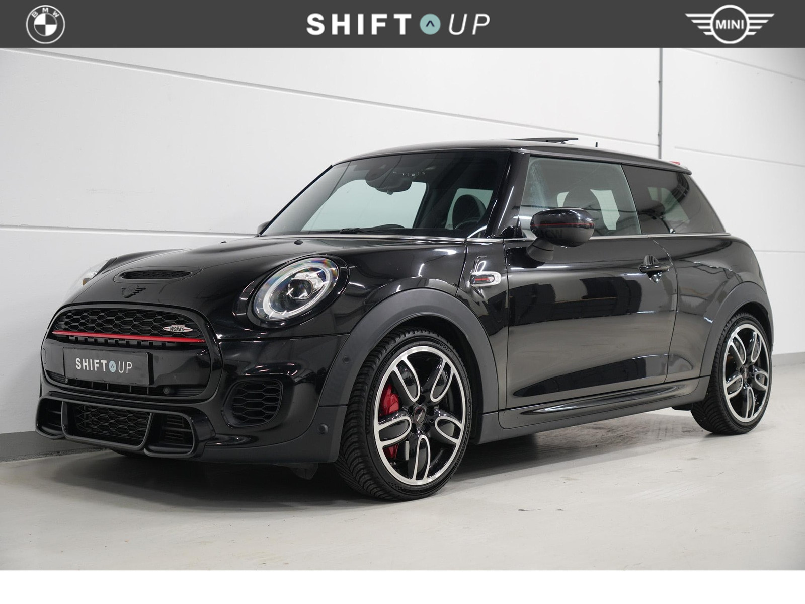 Foto van MINI JOHN COOPER WORKS