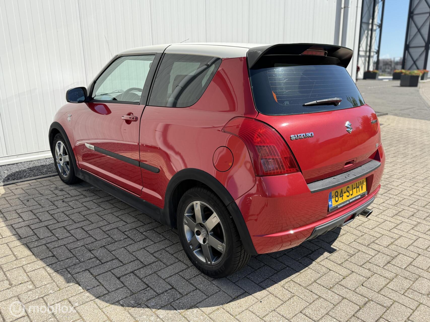 Foto van Suzuki Swift