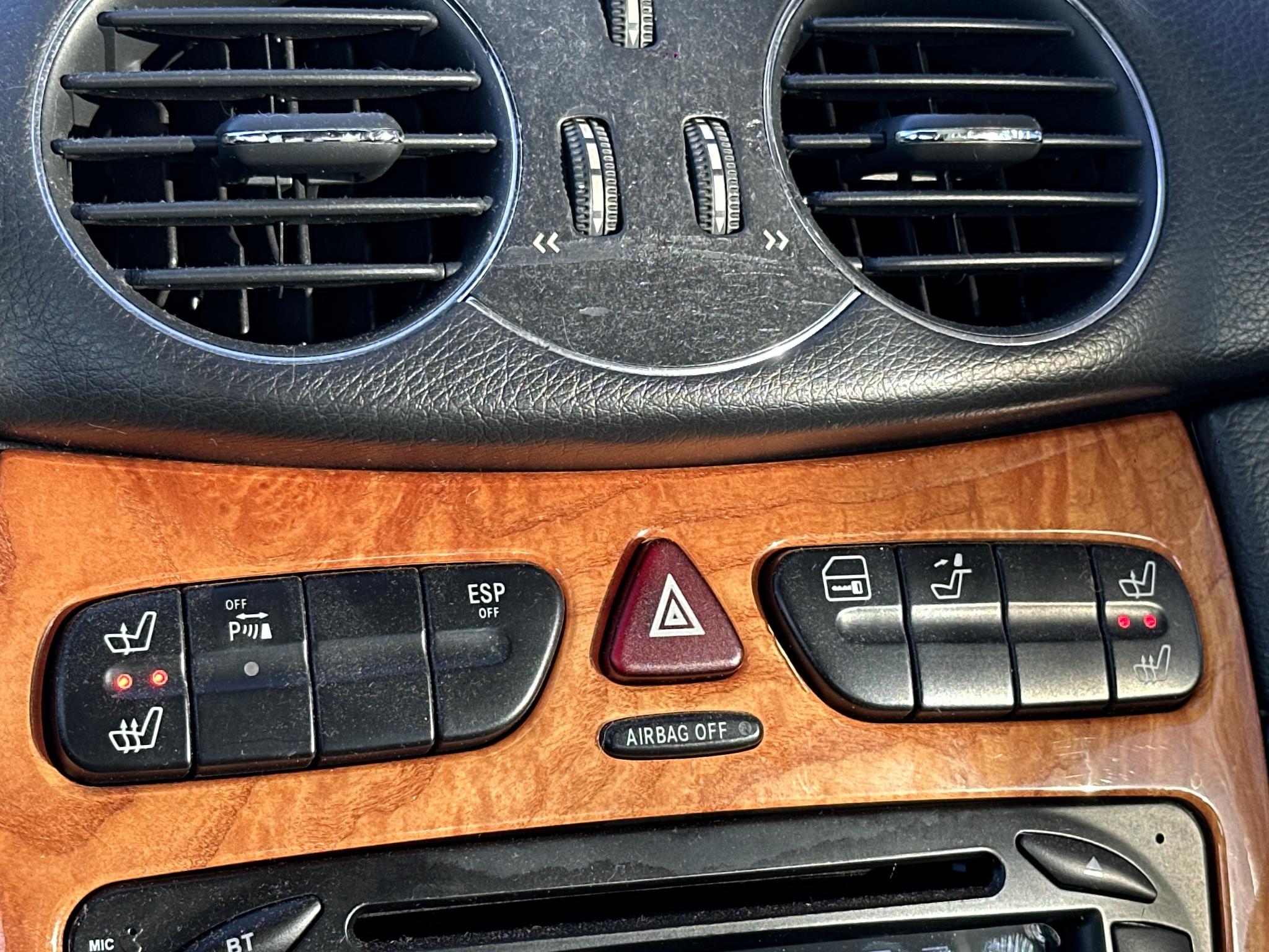 Foto van Mercedes-Benz CLK 240
