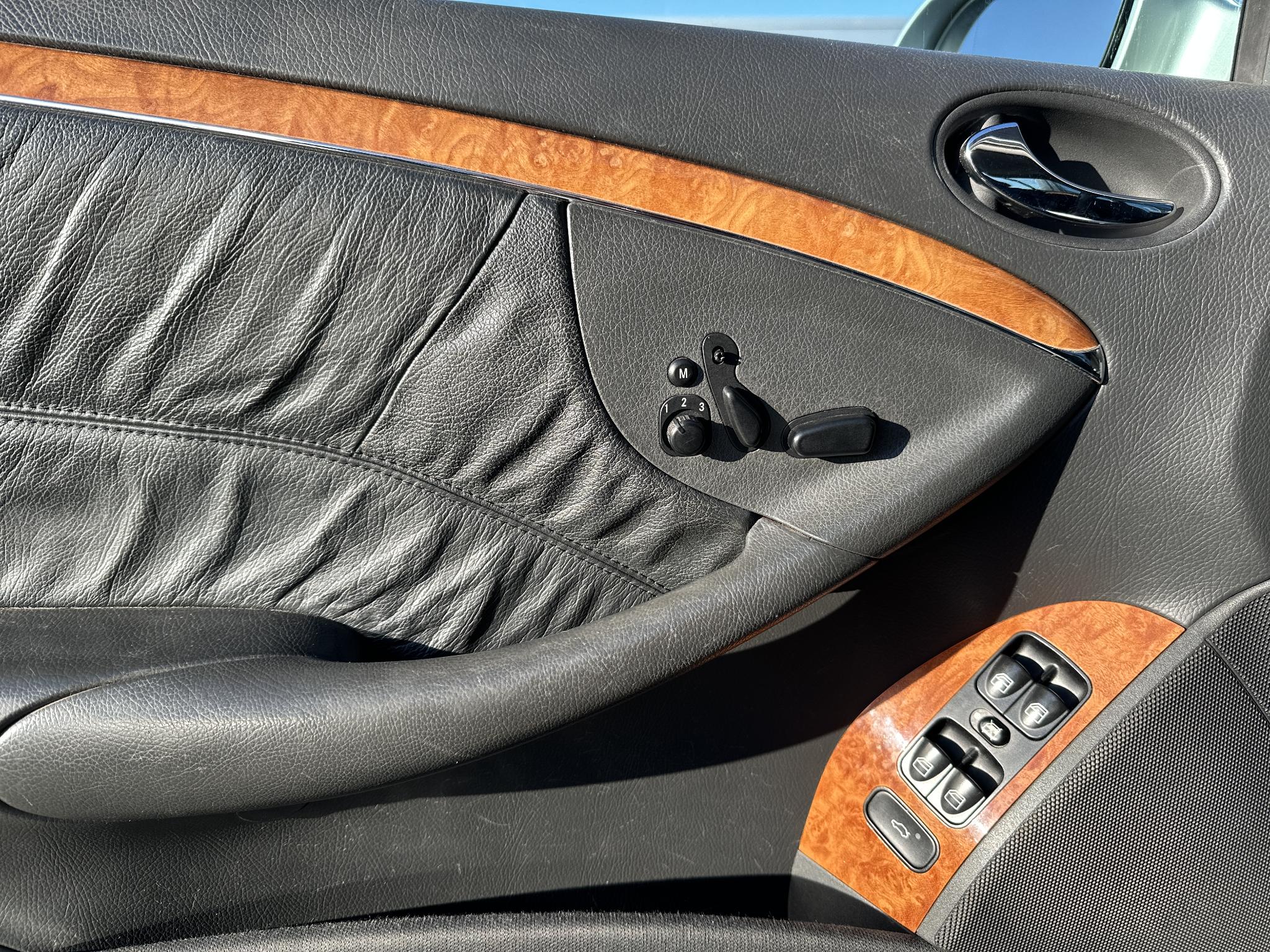Foto van Mercedes-Benz CLK 240