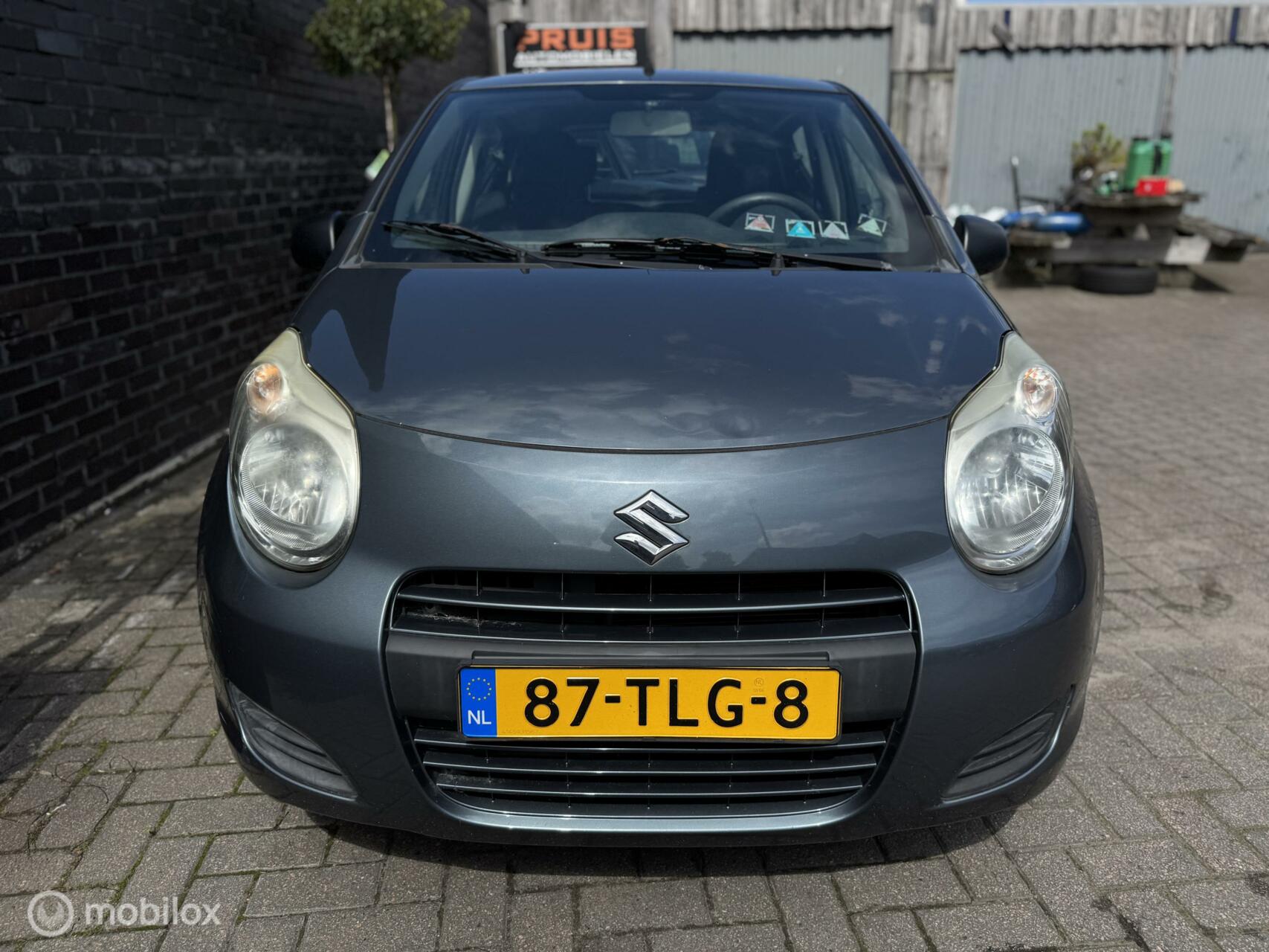 Foto van Suzuki Alto