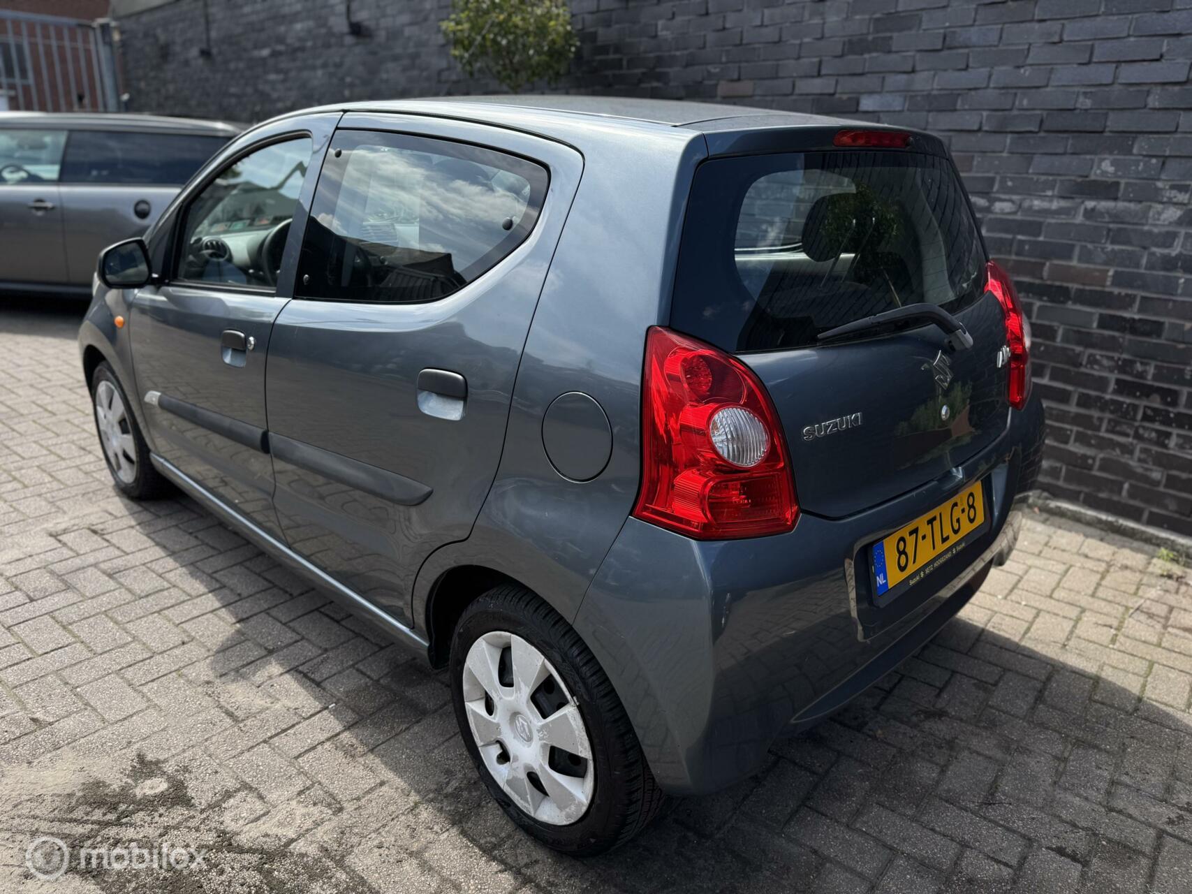 Foto van Suzuki Alto