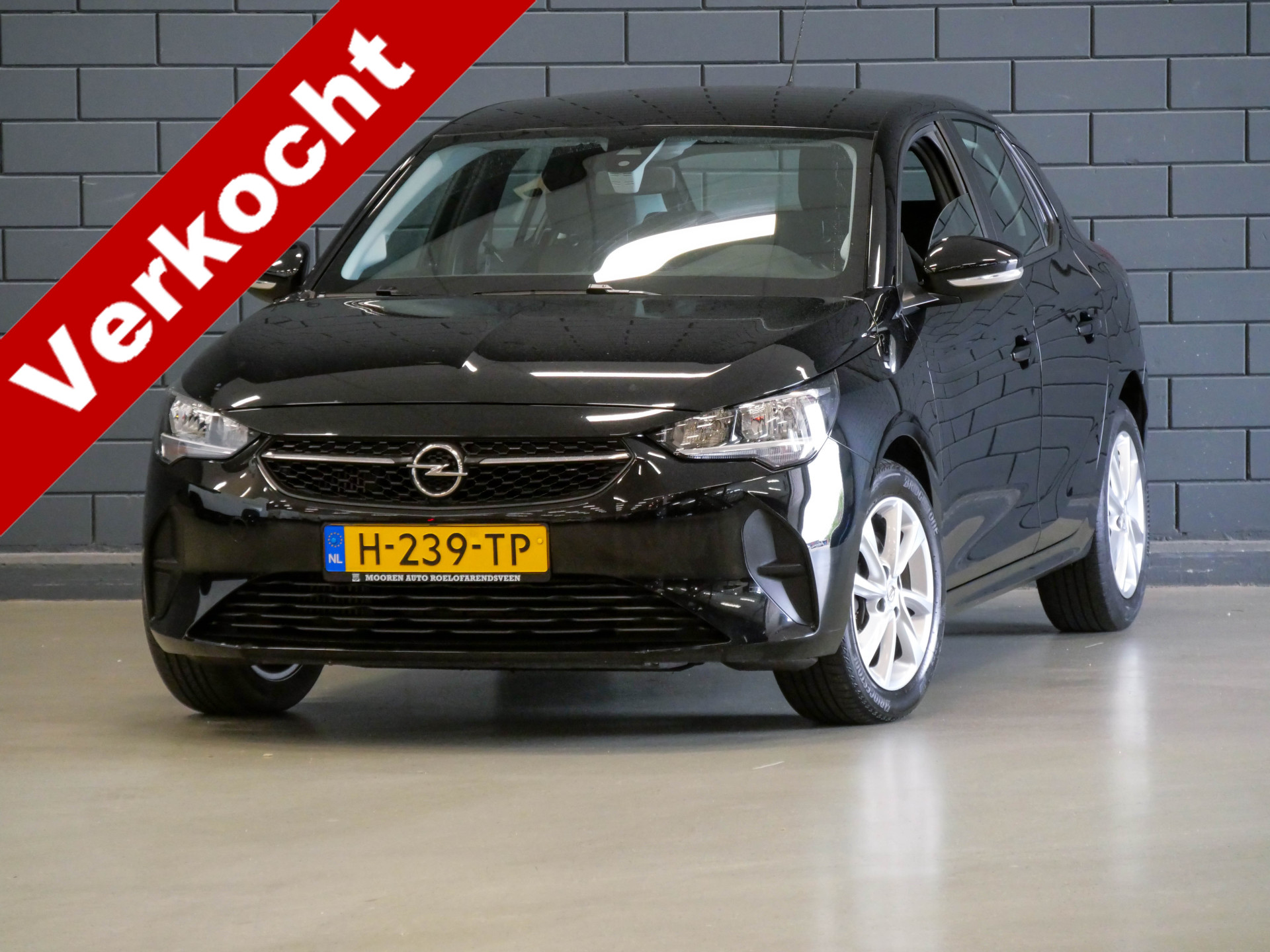 Opel Corsa 1.2 101PK Edition 2020 - voorkant
