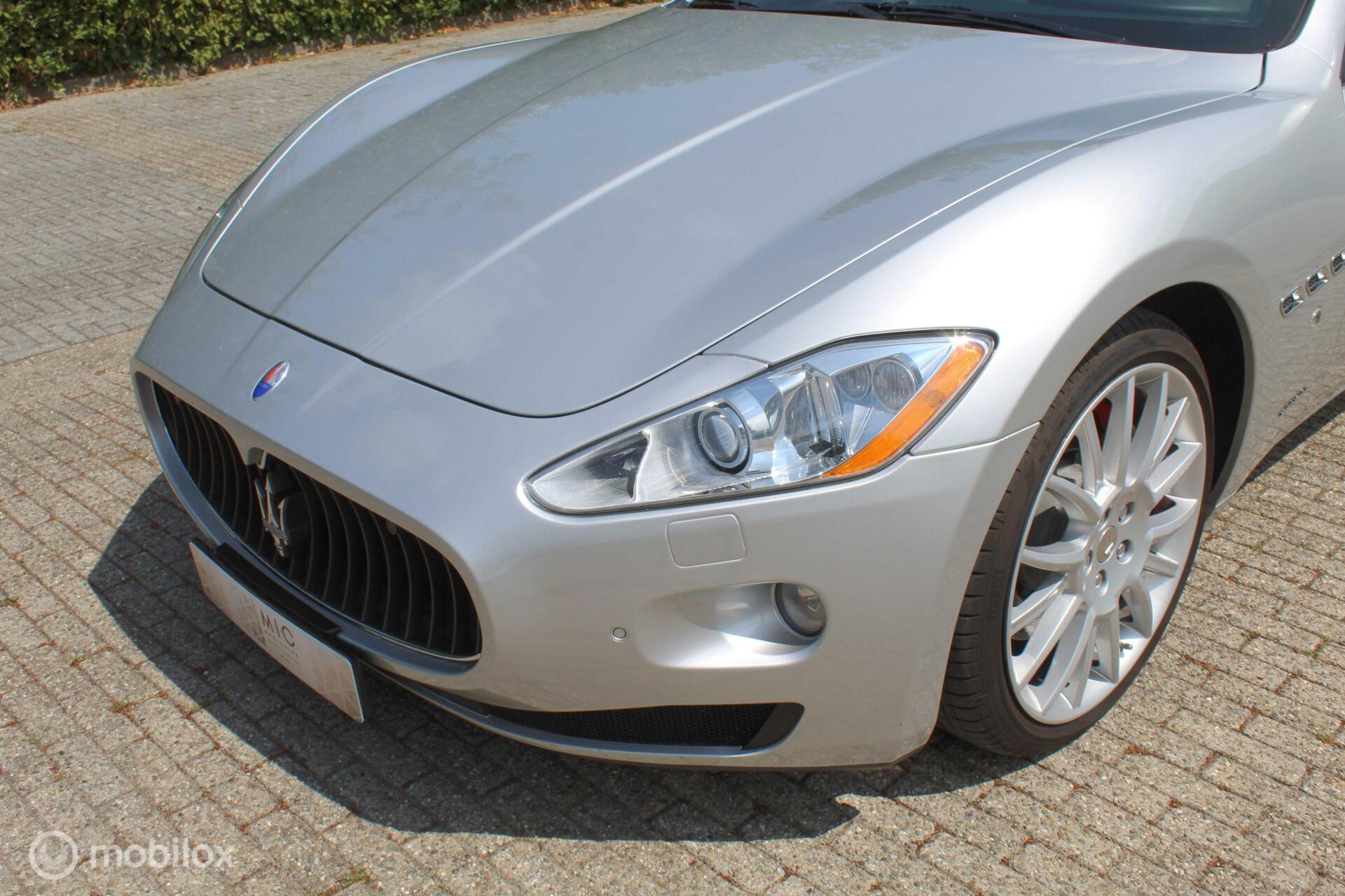 Foto van Maserati Grancabrio