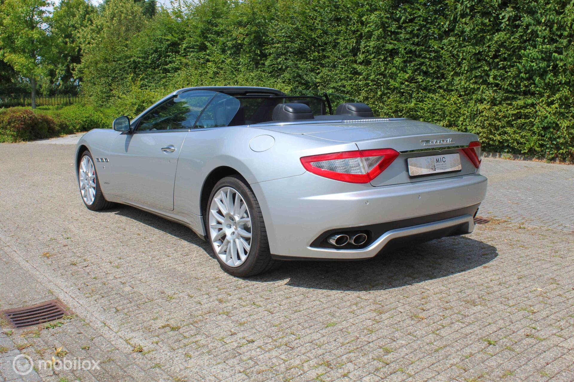 Foto van Maserati Grancabrio