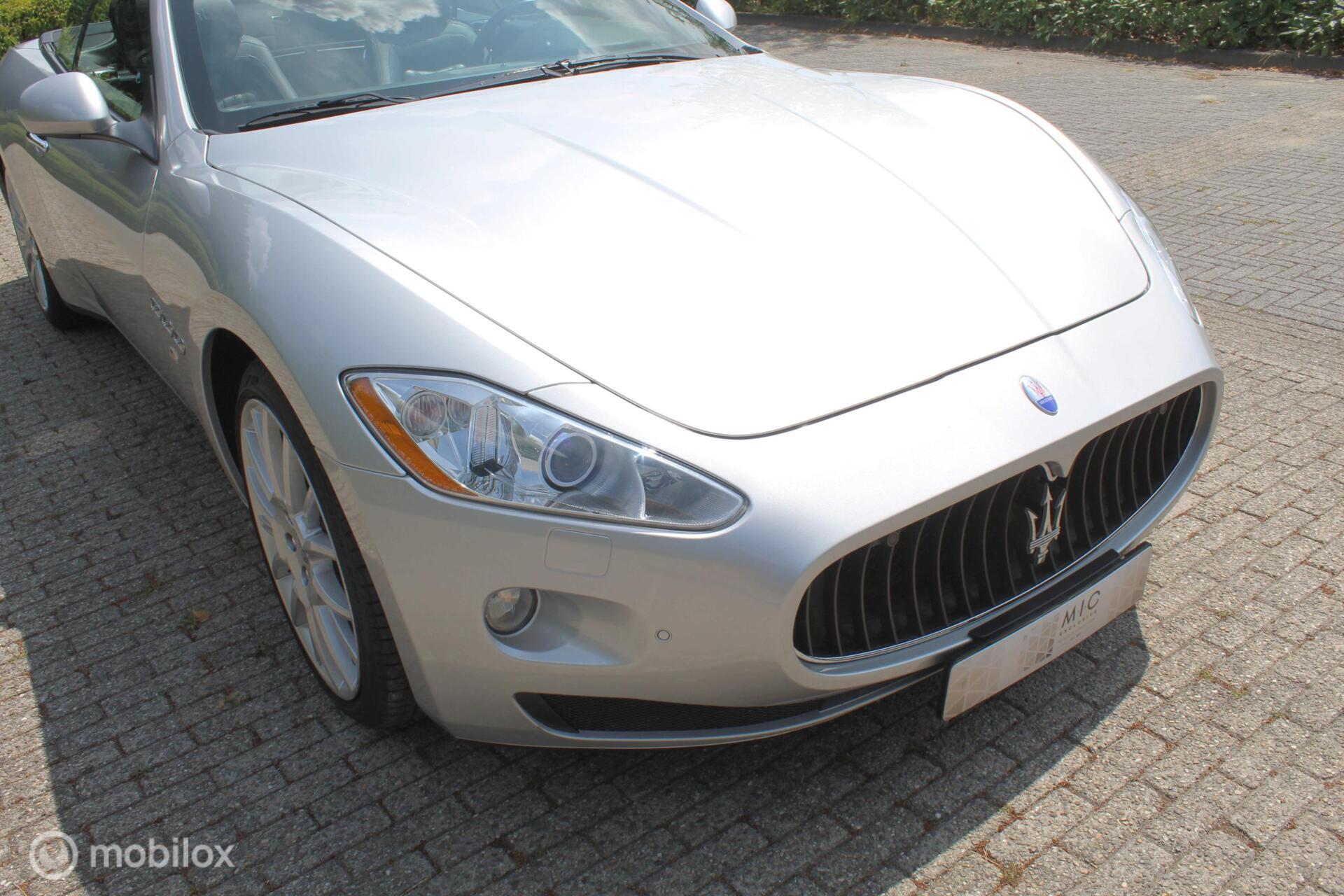 Foto van Maserati Grancabrio