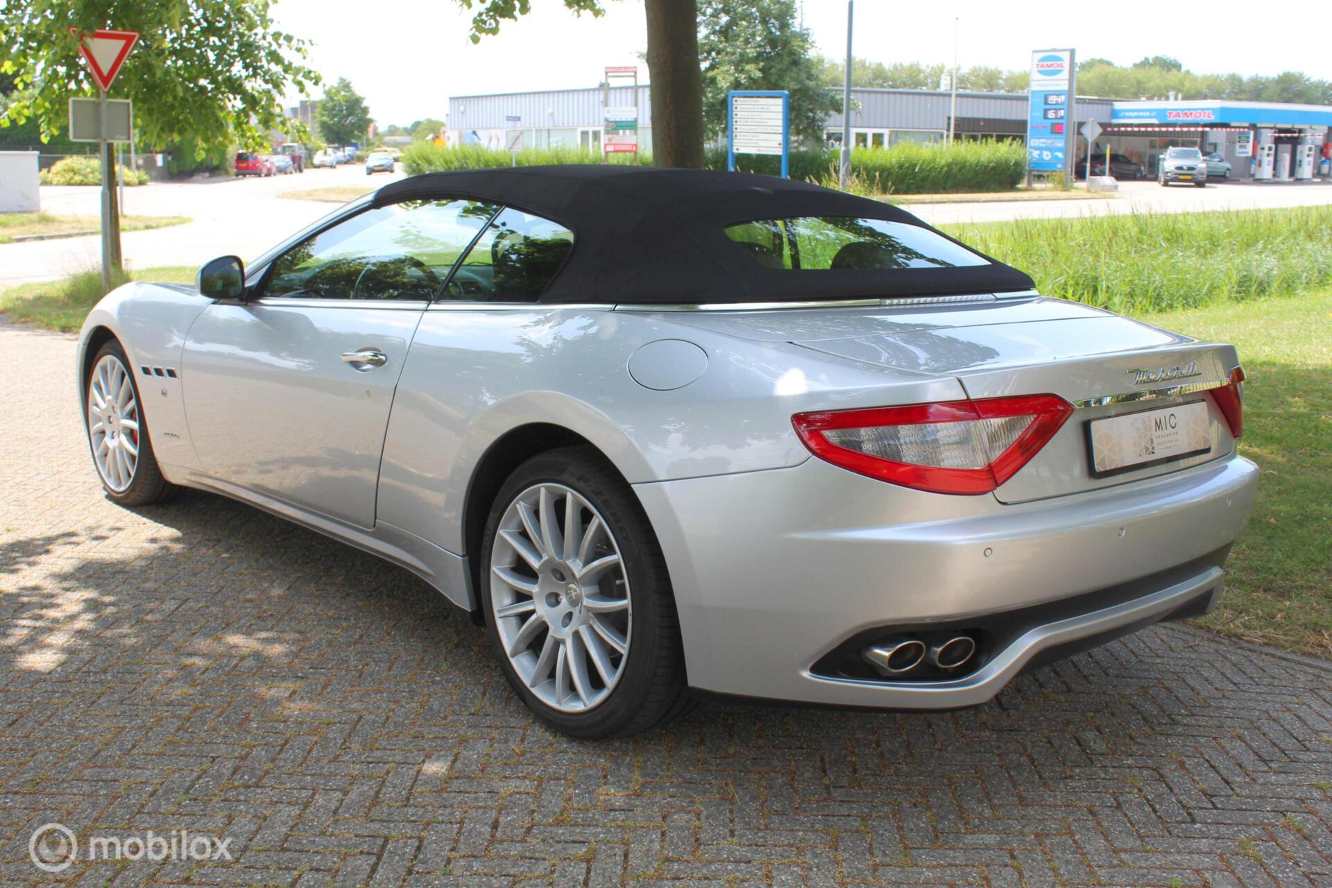 Foto van Maserati Grancabrio