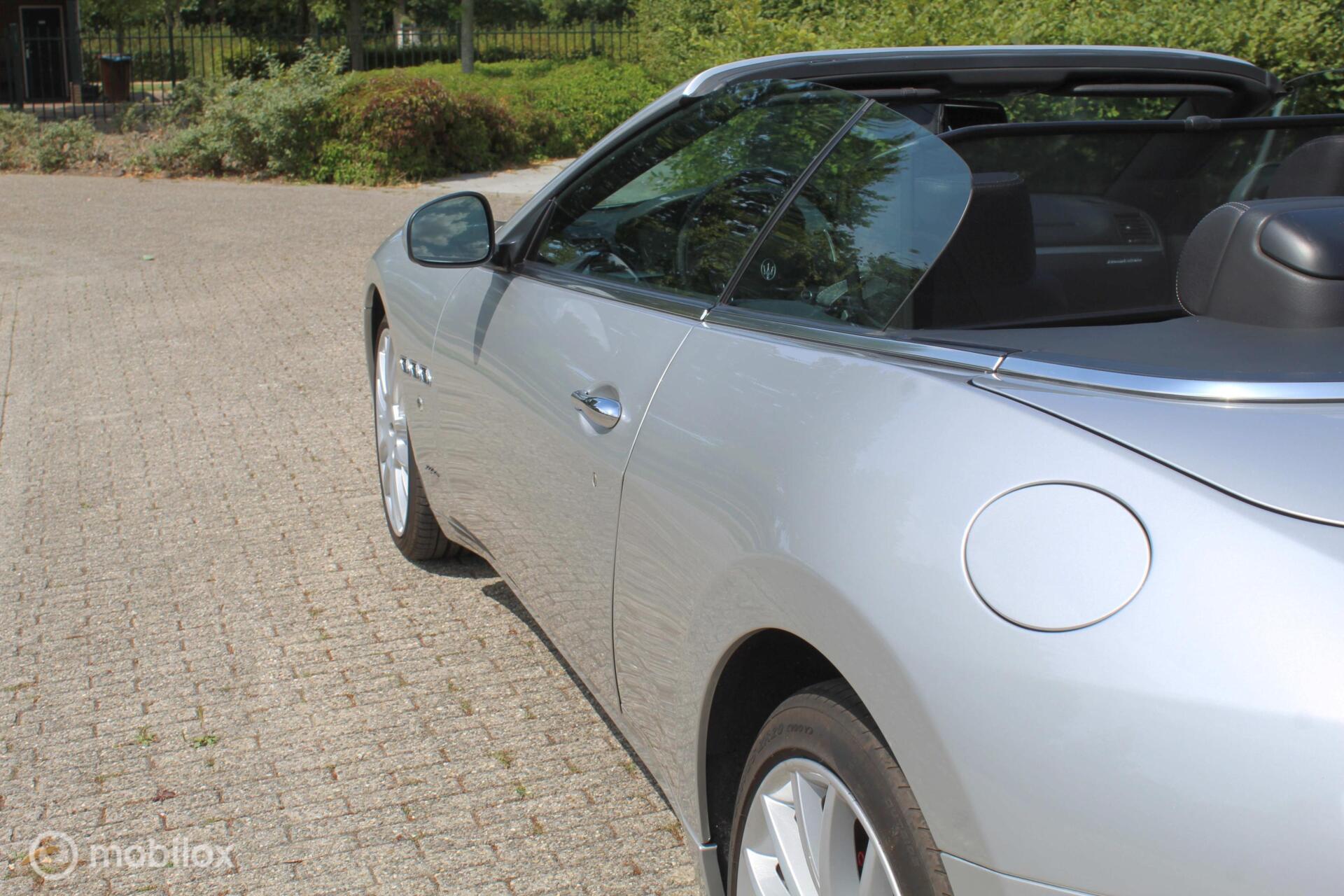 Foto van Maserati Grancabrio