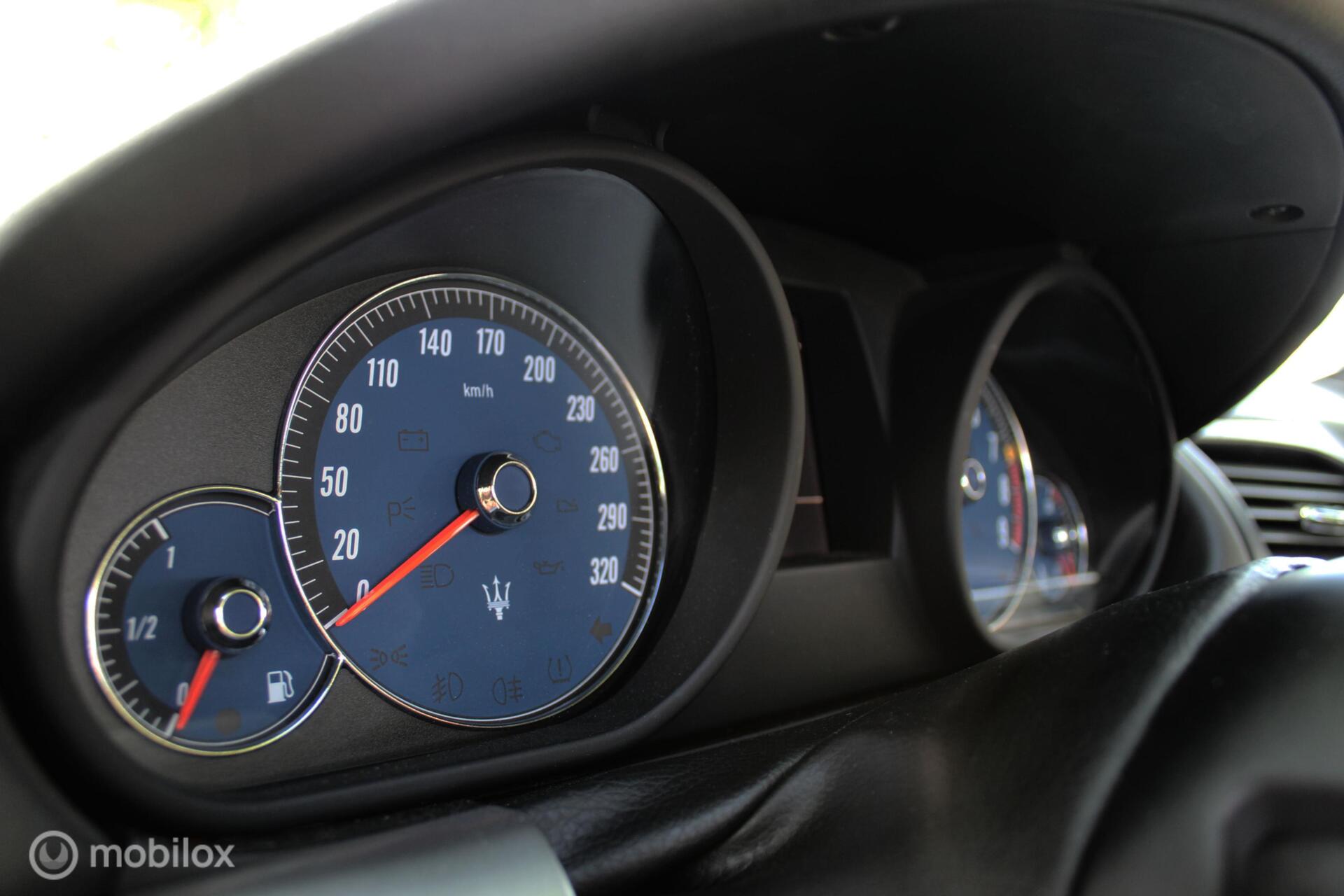 Foto van Maserati Grancabrio