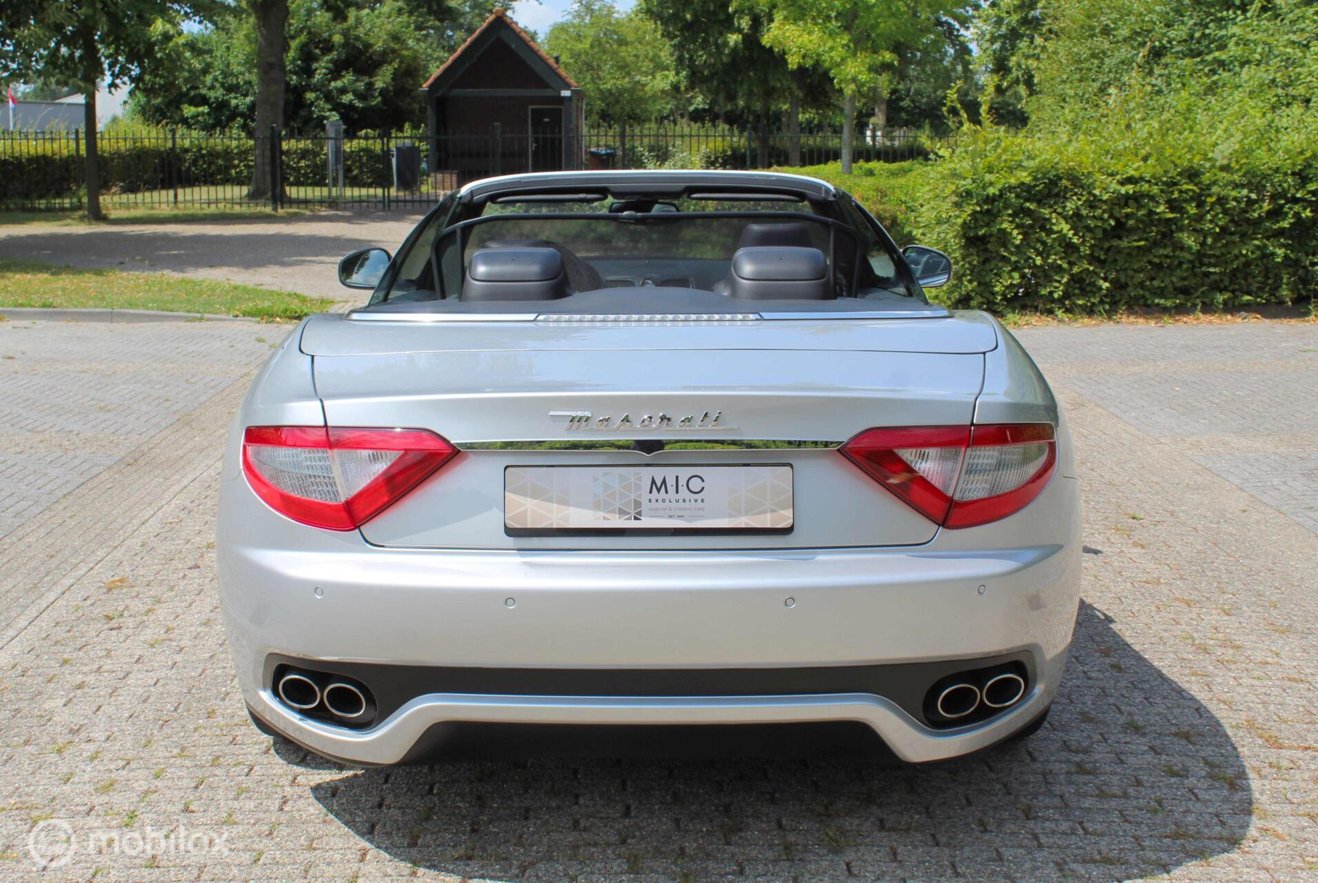 Foto van Maserati Grancabrio