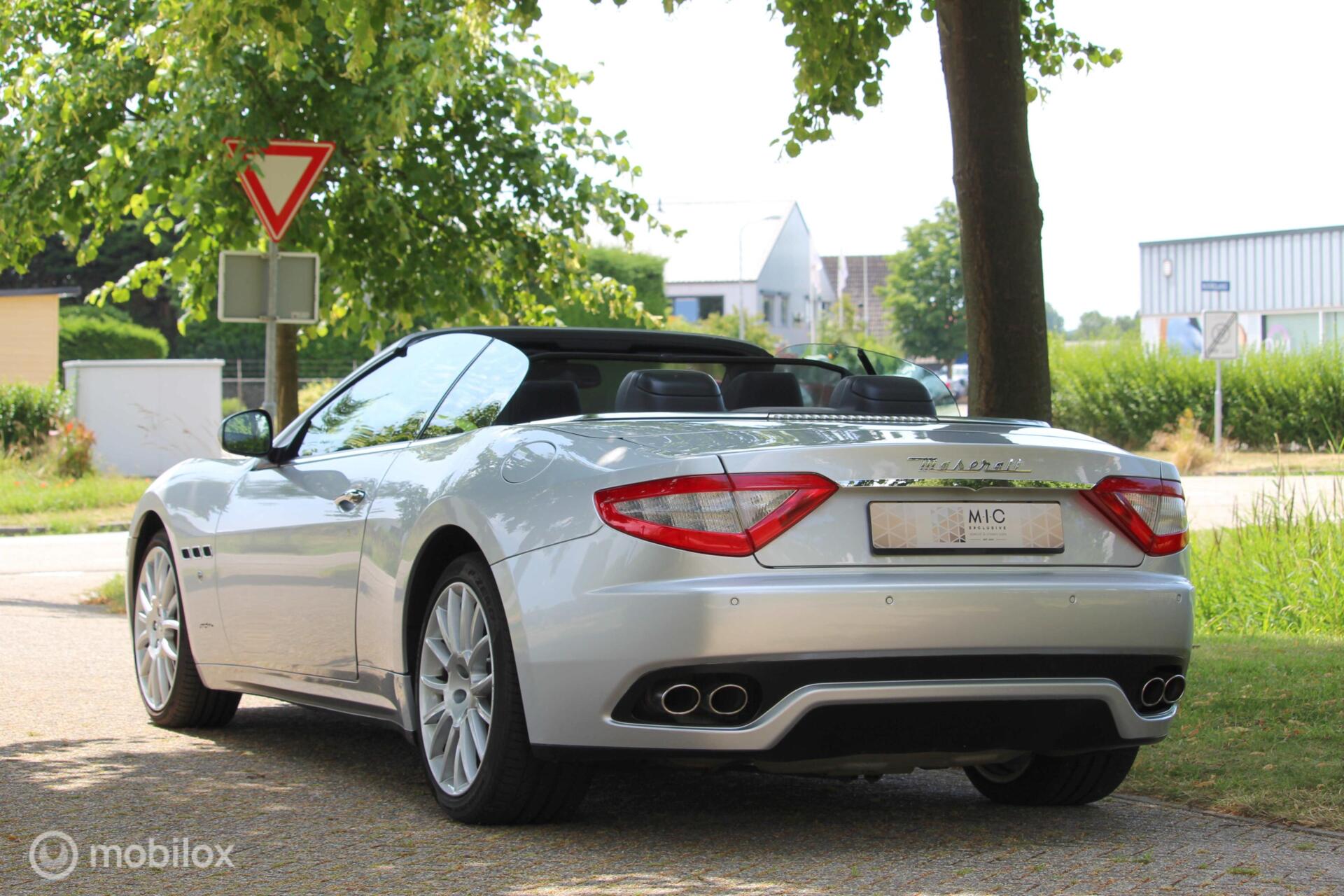 Foto van Maserati Grancabrio