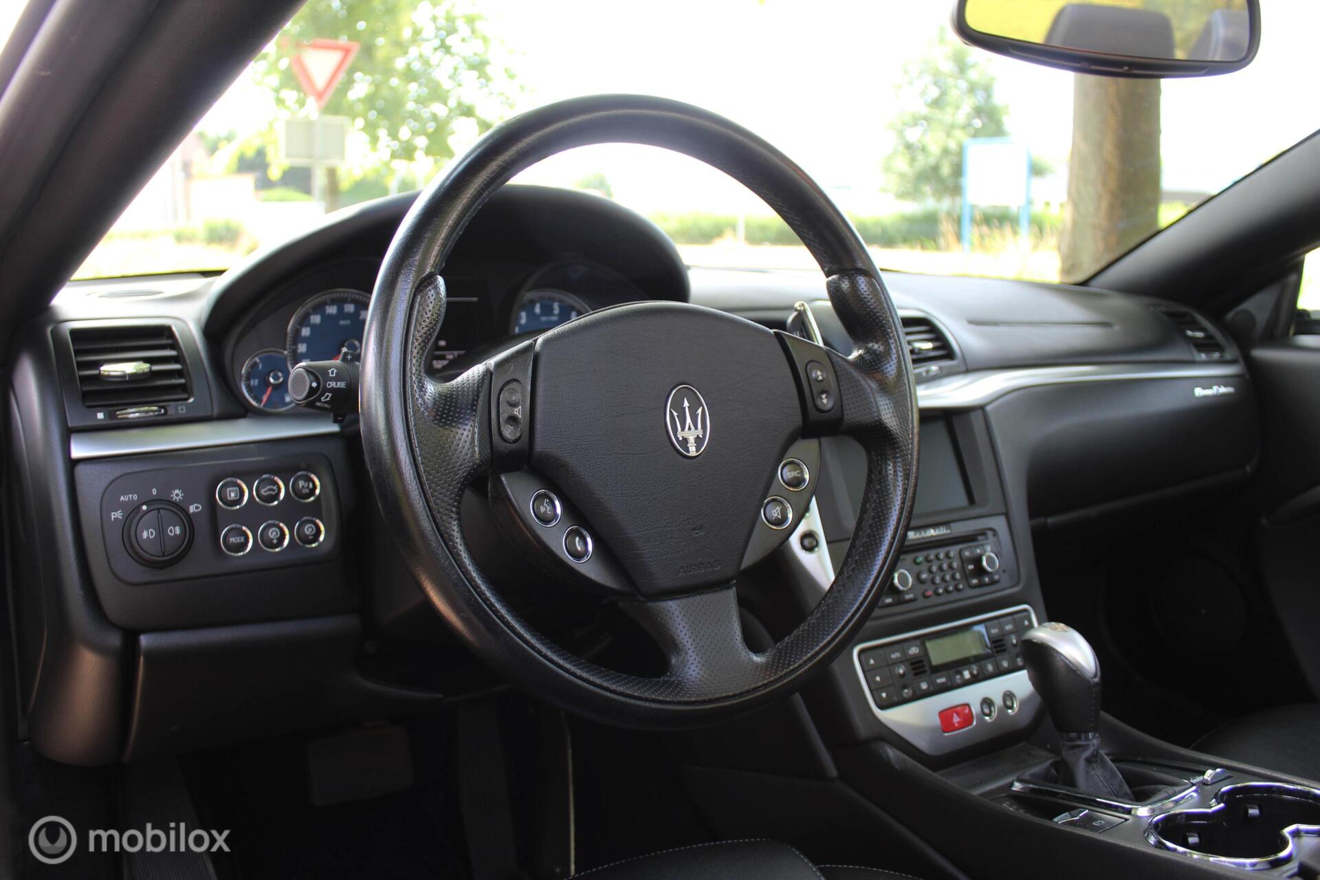 Foto van Maserati Grancabrio