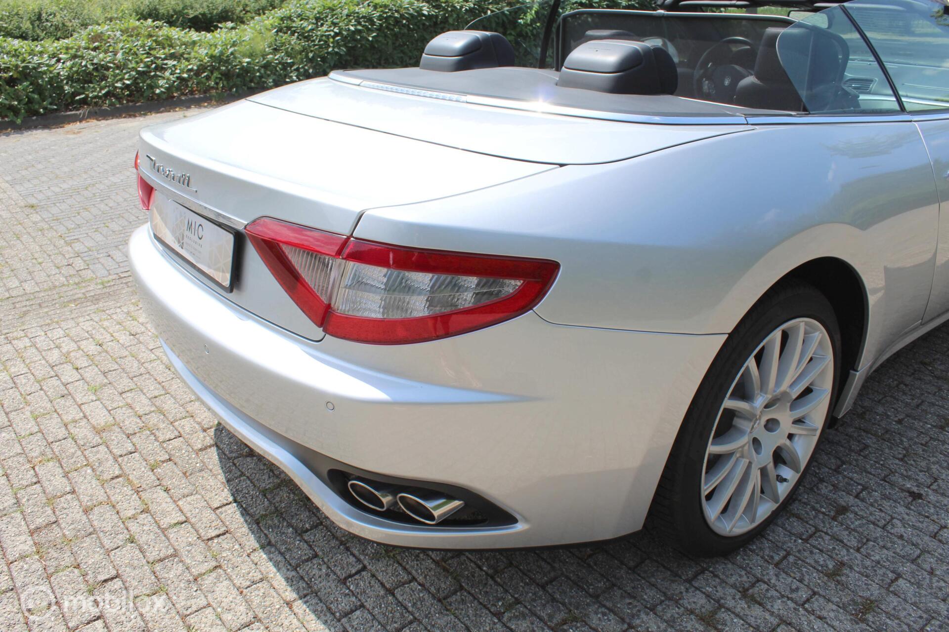 Foto van Maserati Grancabrio