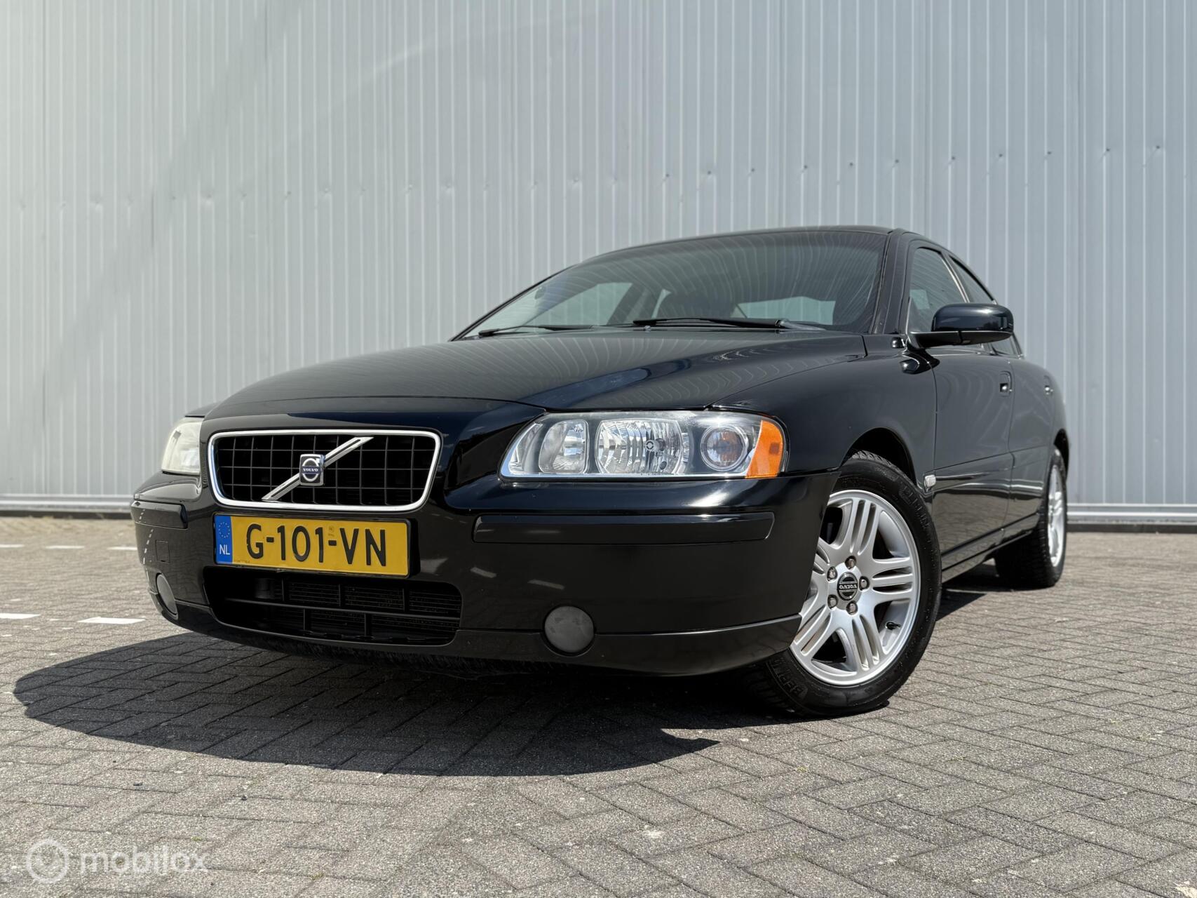 Volvo S60 2.5T AWD Kinetic Automaat Airco All Season Cruise 2006 - voorkant
