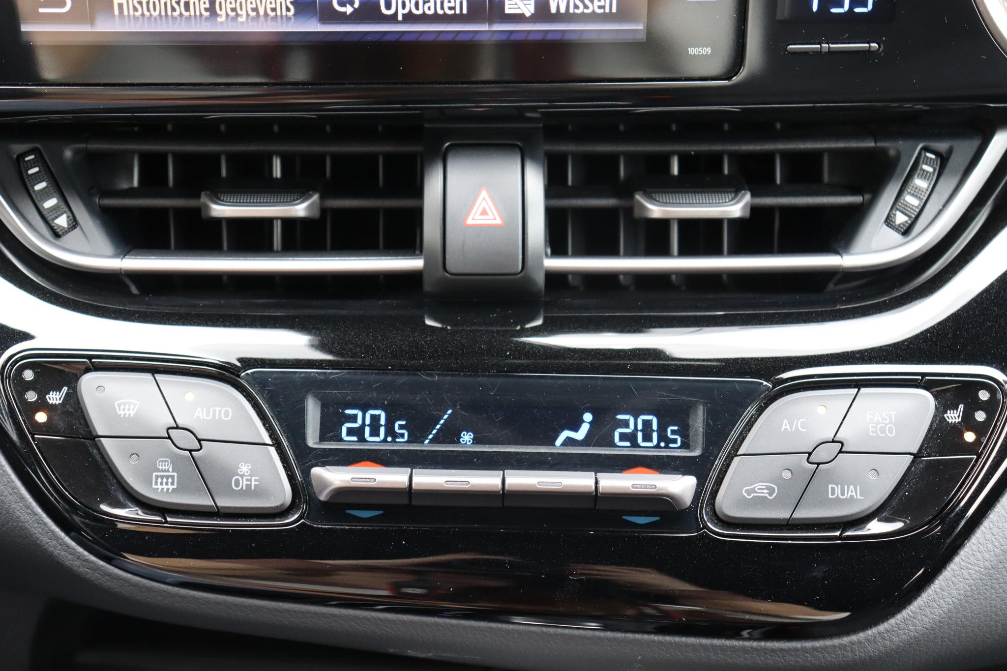 Foto van Toyota Toyota C-hr