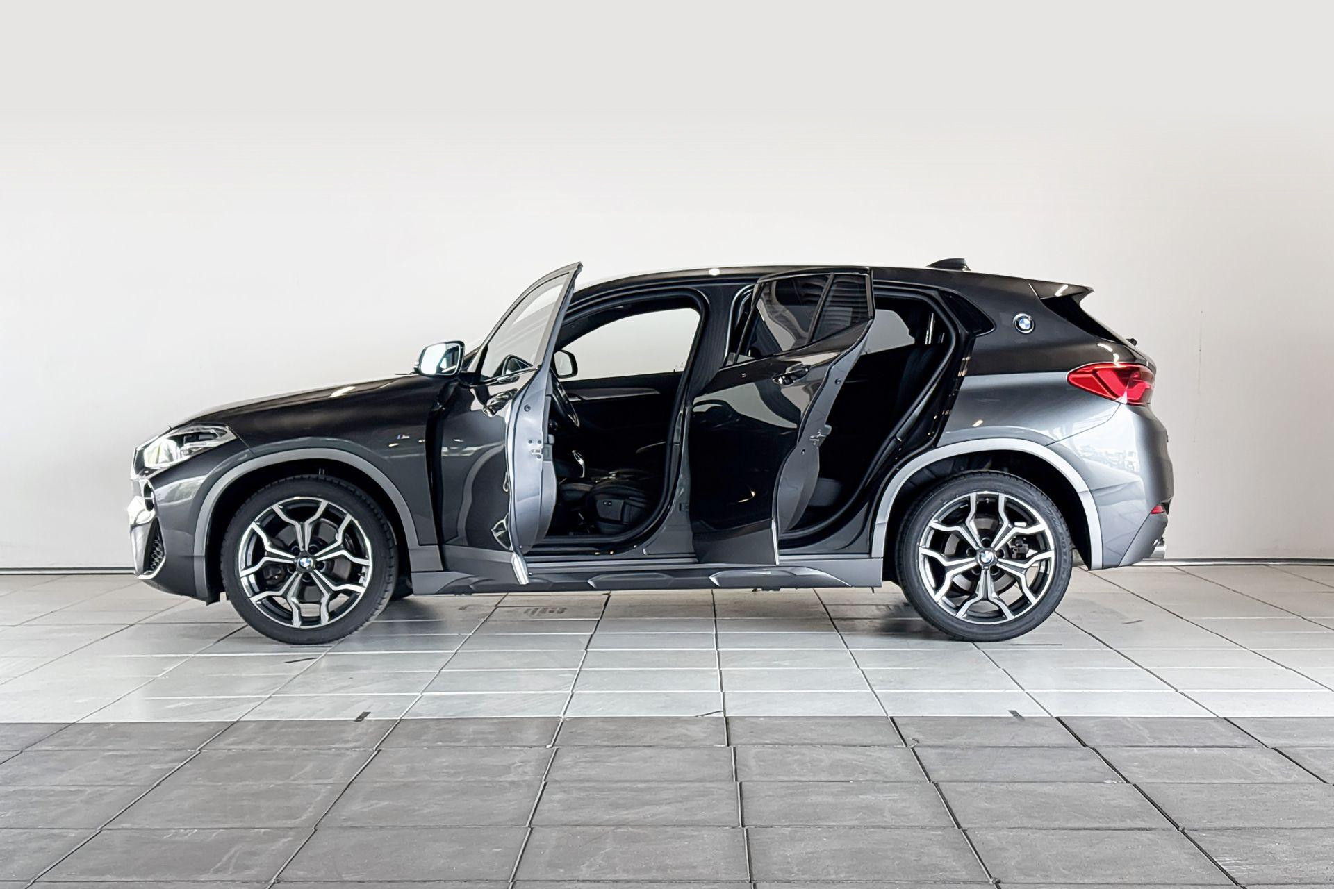 Foto van BMW X2 Sdrive20i